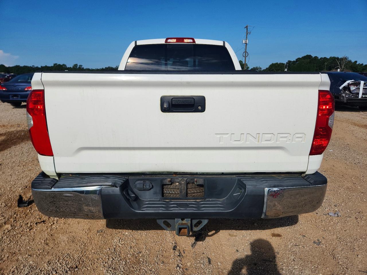 2015 Toyota Tundra Sr5 Silver vin: 5TFRM5F12FX089465