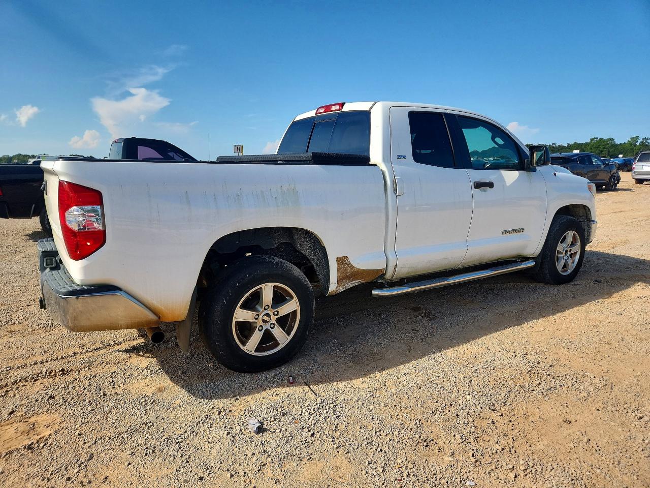 2015 Toyota Tundra Sr5 Silver vin: 5TFRM5F12FX089465