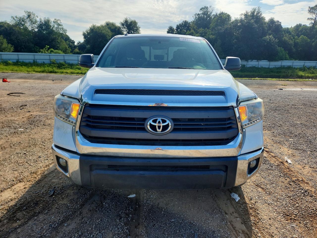 2015 Toyota Tundra Sr5 Silver vin: 5TFRM5F12FX089465