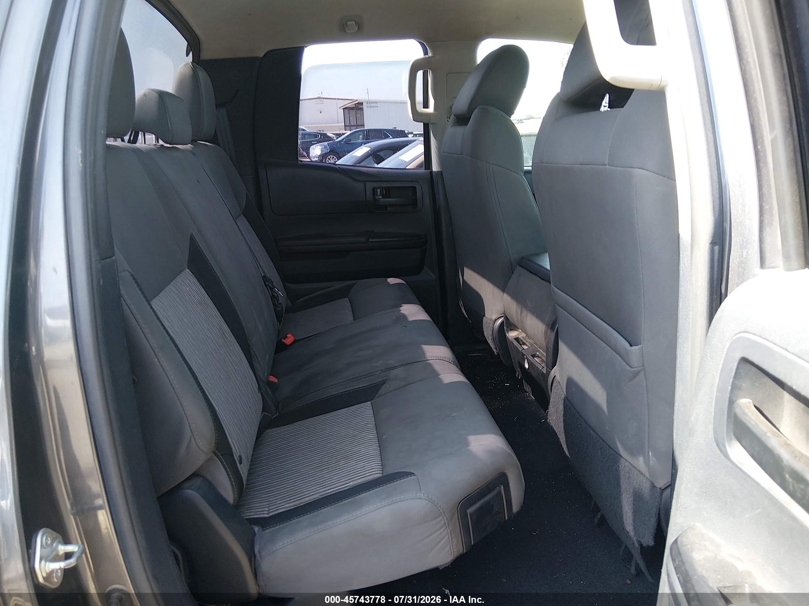 2015 Toyota Tundra Sr 4.6l V8 Gray vin: 5TFRM5F12FX090440