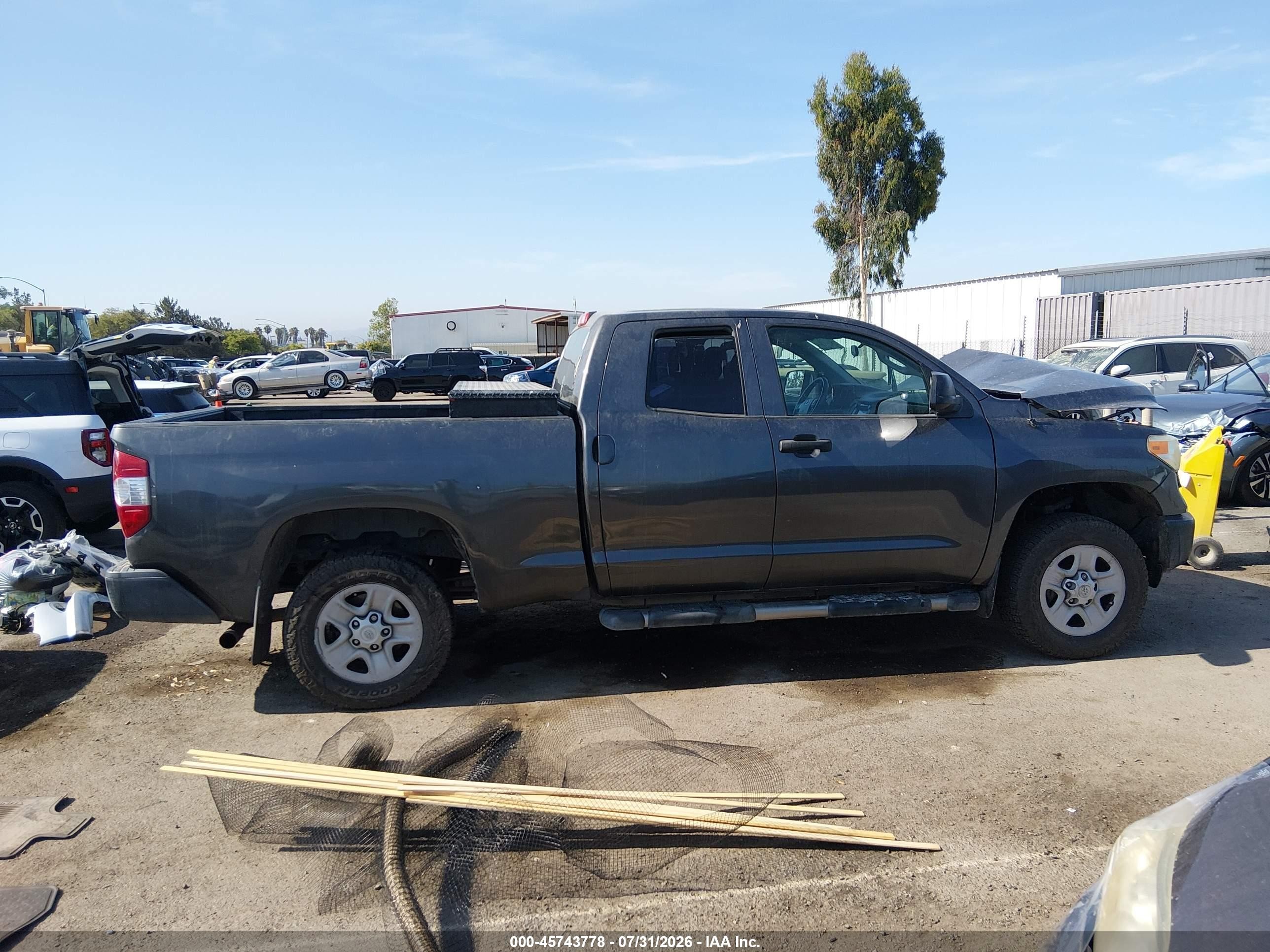 2015 Toyota Tundra Sr 4.6l V8 Gray vin: 5TFRM5F12FX090440