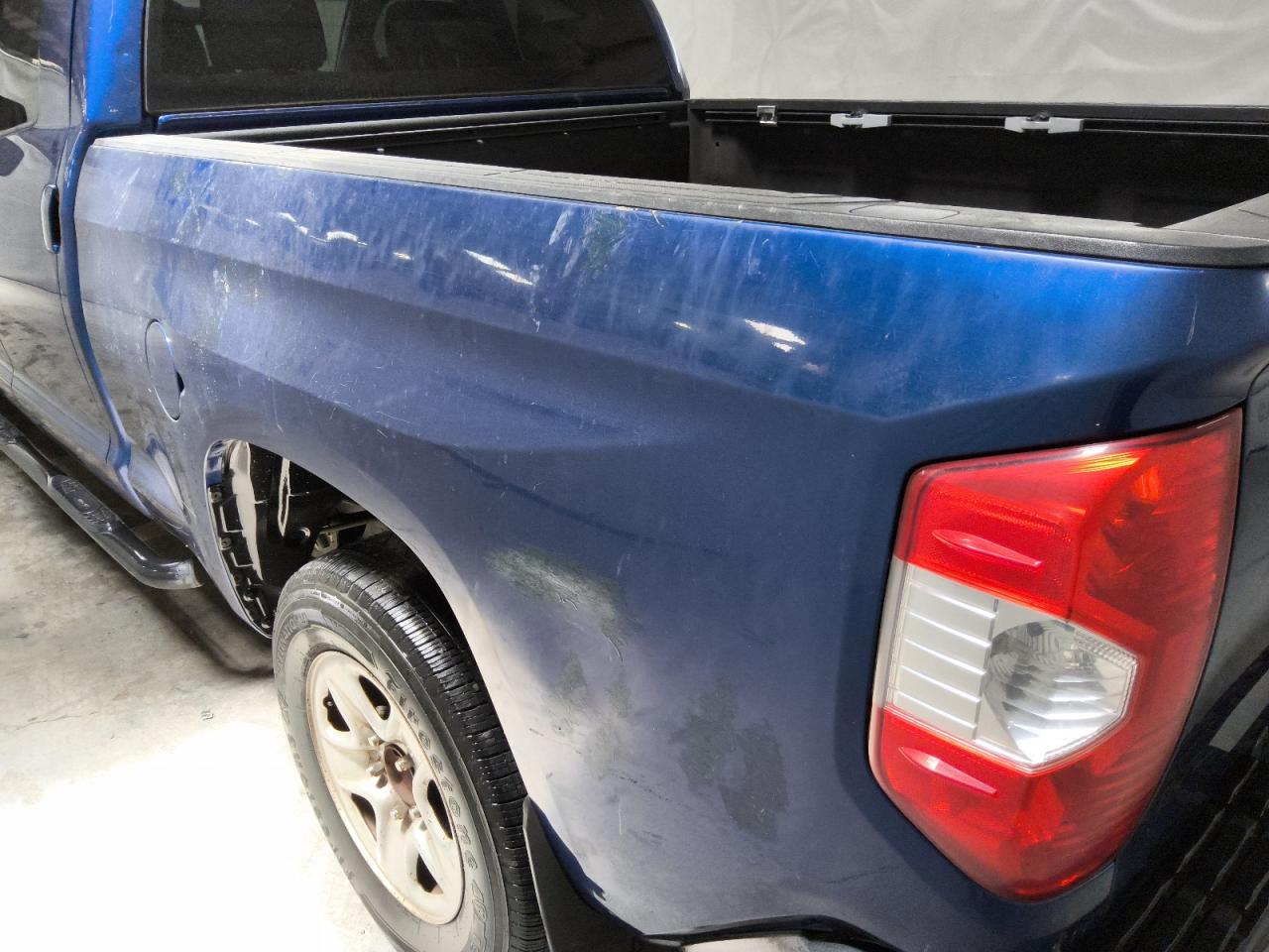 2015 Toyota Tundra Sr Blue vin: 5TFRM5F12FX090518 Damage: Left Bed Side, Dent(S) W/ Paint Dmg, > 12 Inches
