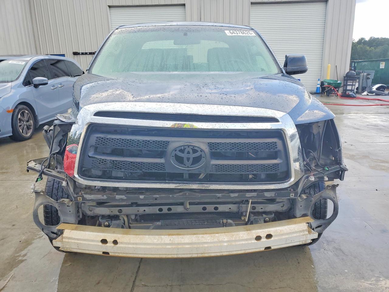 2010 Toyota Tundra Double Cab Sr5 Gray vin: 5TFRM5F13AX008420