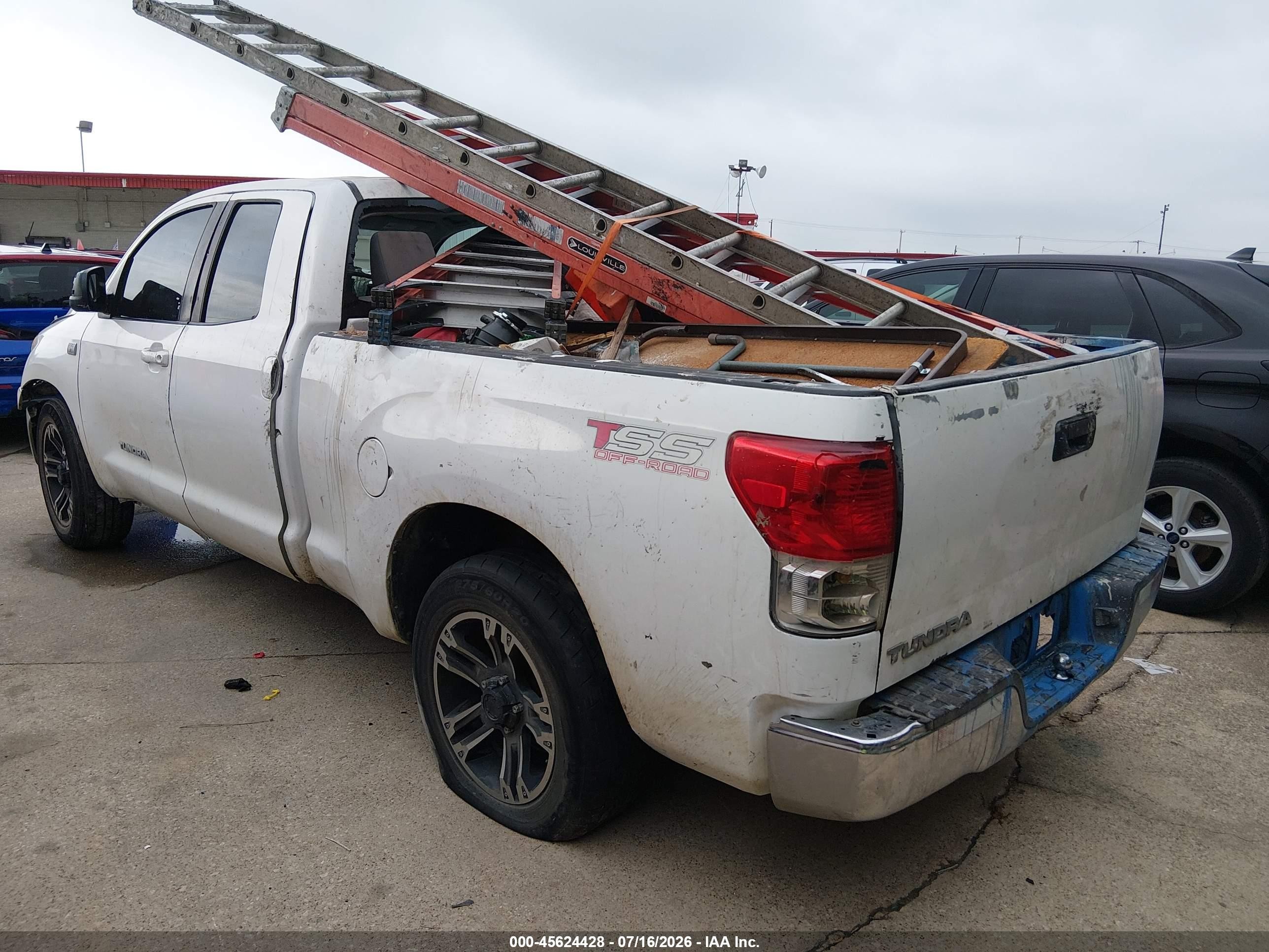 2010 Toyota Tundra Grade 4.6l V8 White vin: 5TFRM5F13AX008479