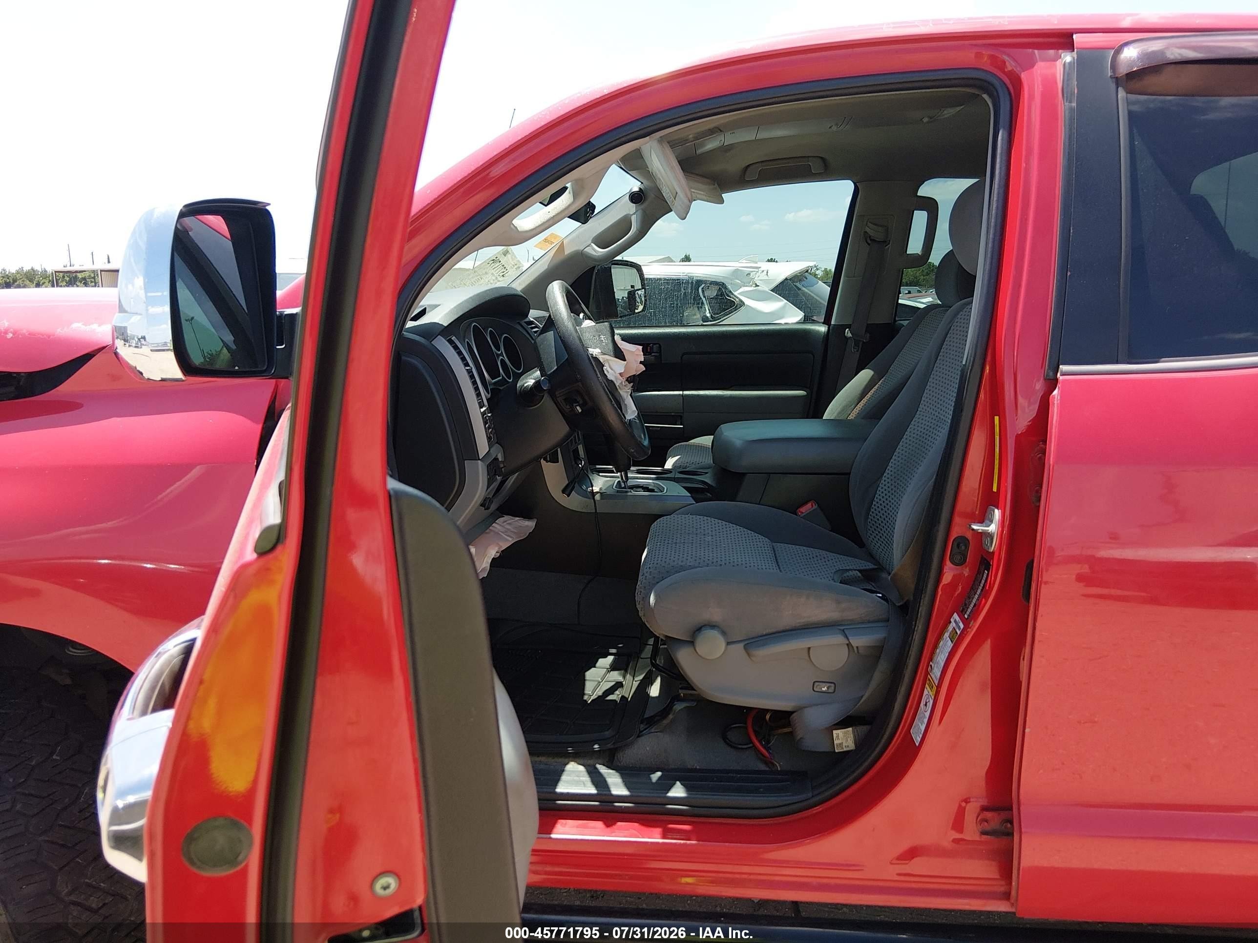 2010 Toyota Tundra Grade 4.6l V8 Red vin: 5TFRM5F13AX015061