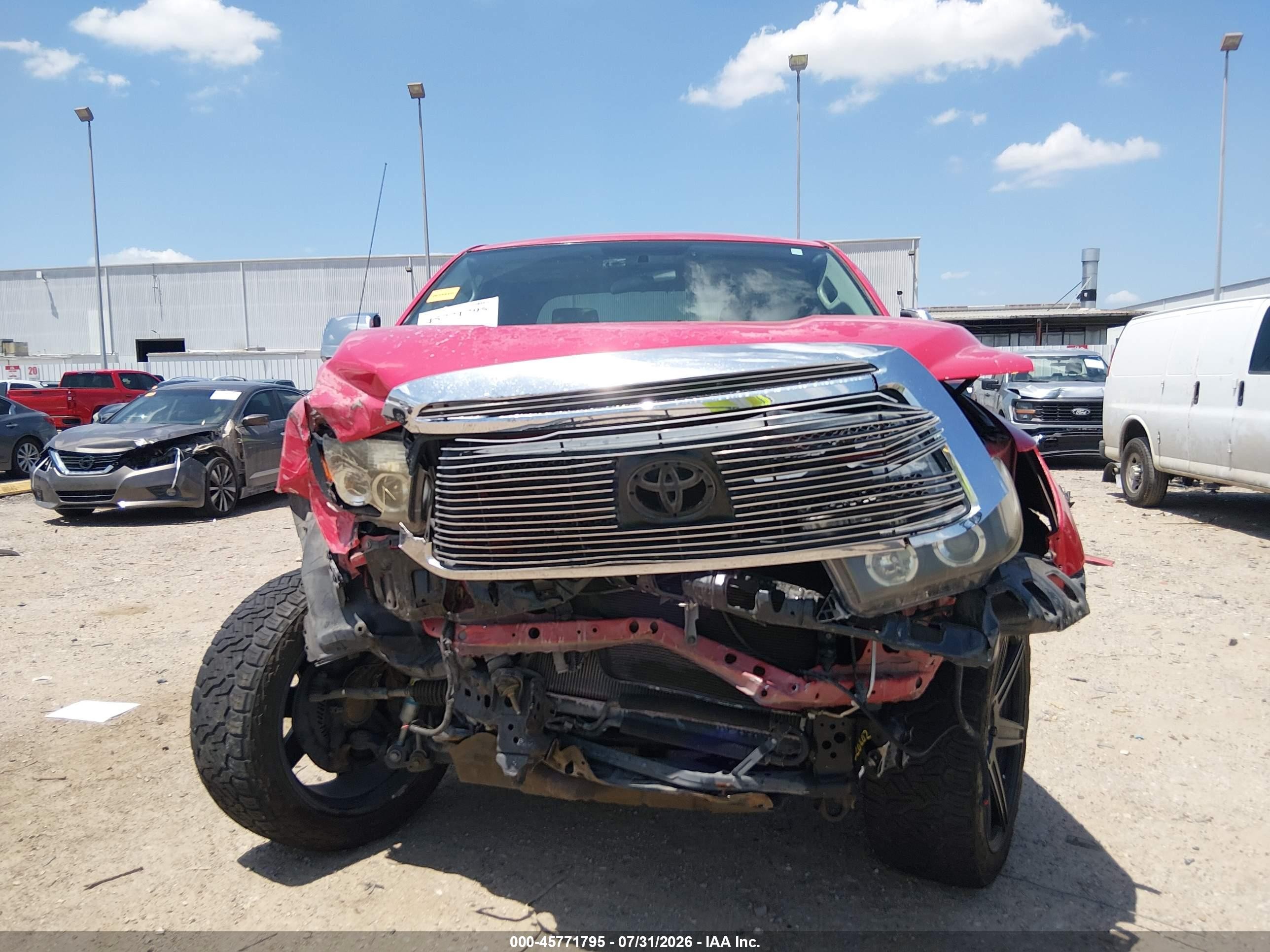2010 Toyota Tundra Grade 4.6l V8 Red vin: 5TFRM5F13AX015061