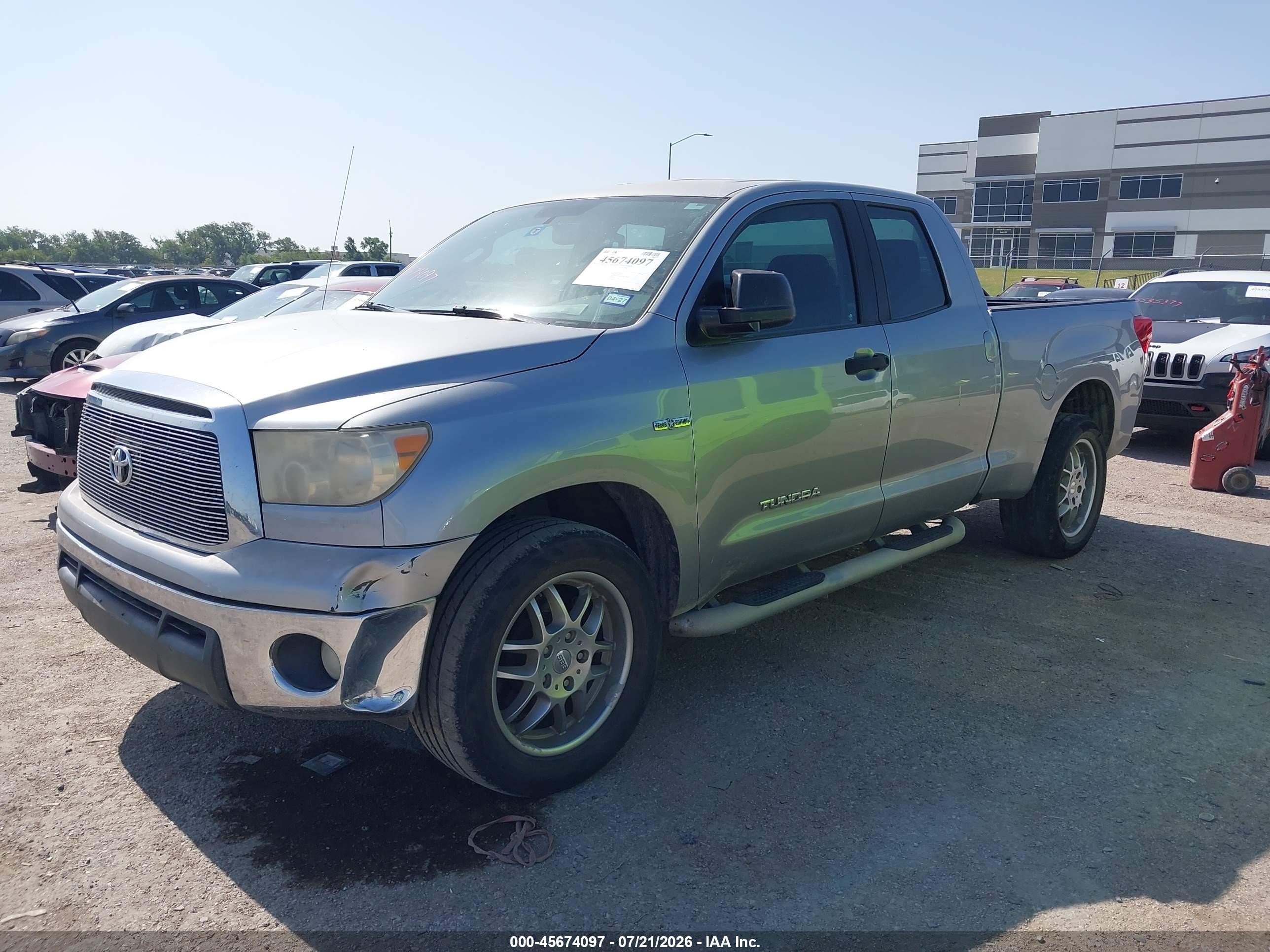 2011 Toyota Tundra Grade 4.6l V8 Silver vin: 5TFRM5F13BX027261