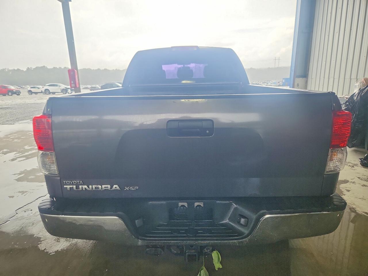 2011 Toyota Tundra Double Cab Sr5 Charcoal vin: 5TFRM5F13BX030631