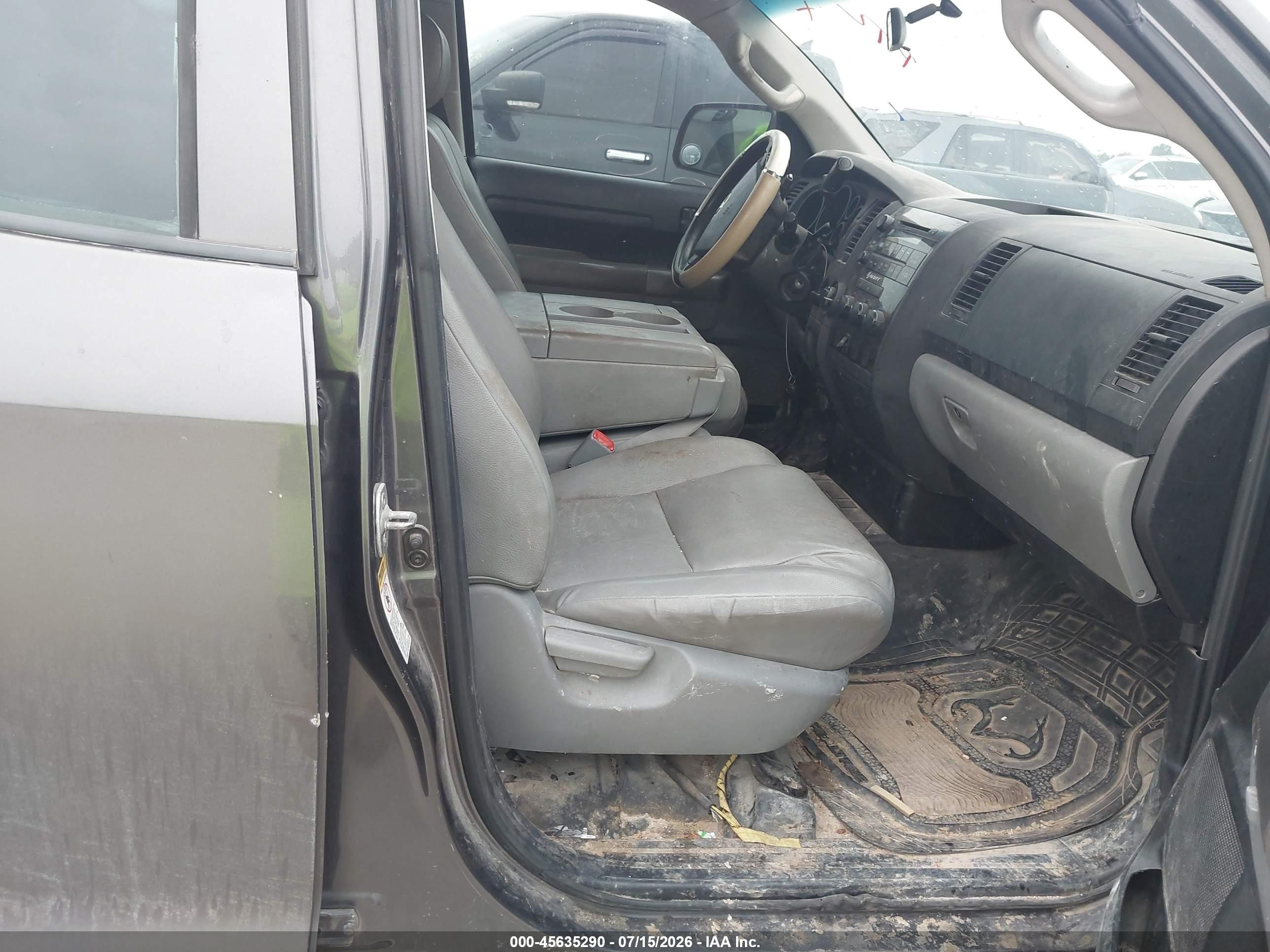 2011 Toyota Tundra Grade 4.6l V8 Gray vin: 5TFRM5F13BX033447