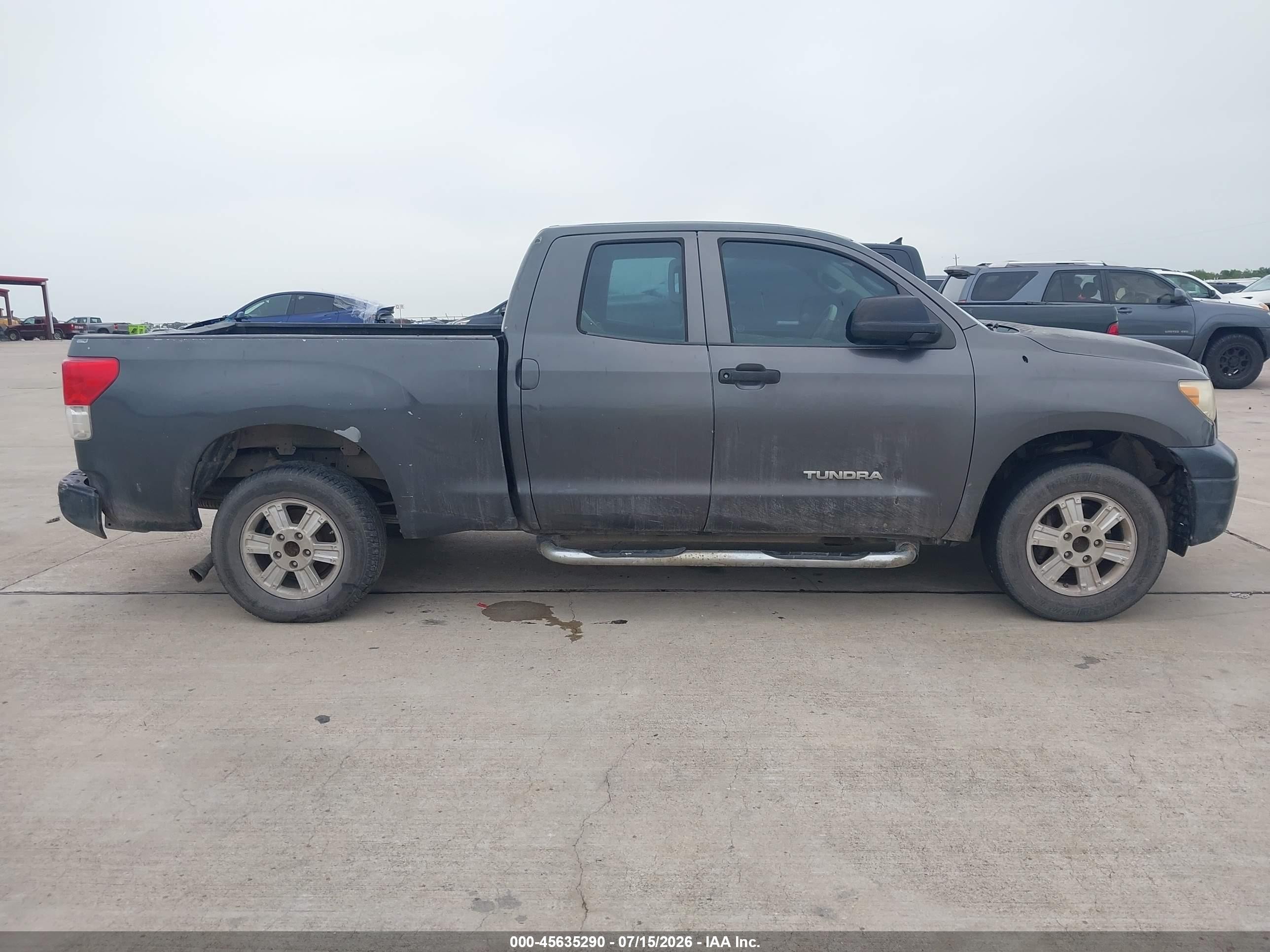 2011 Toyota Tundra Grade 4.6l V8 Gray vin: 5TFRM5F13BX033447