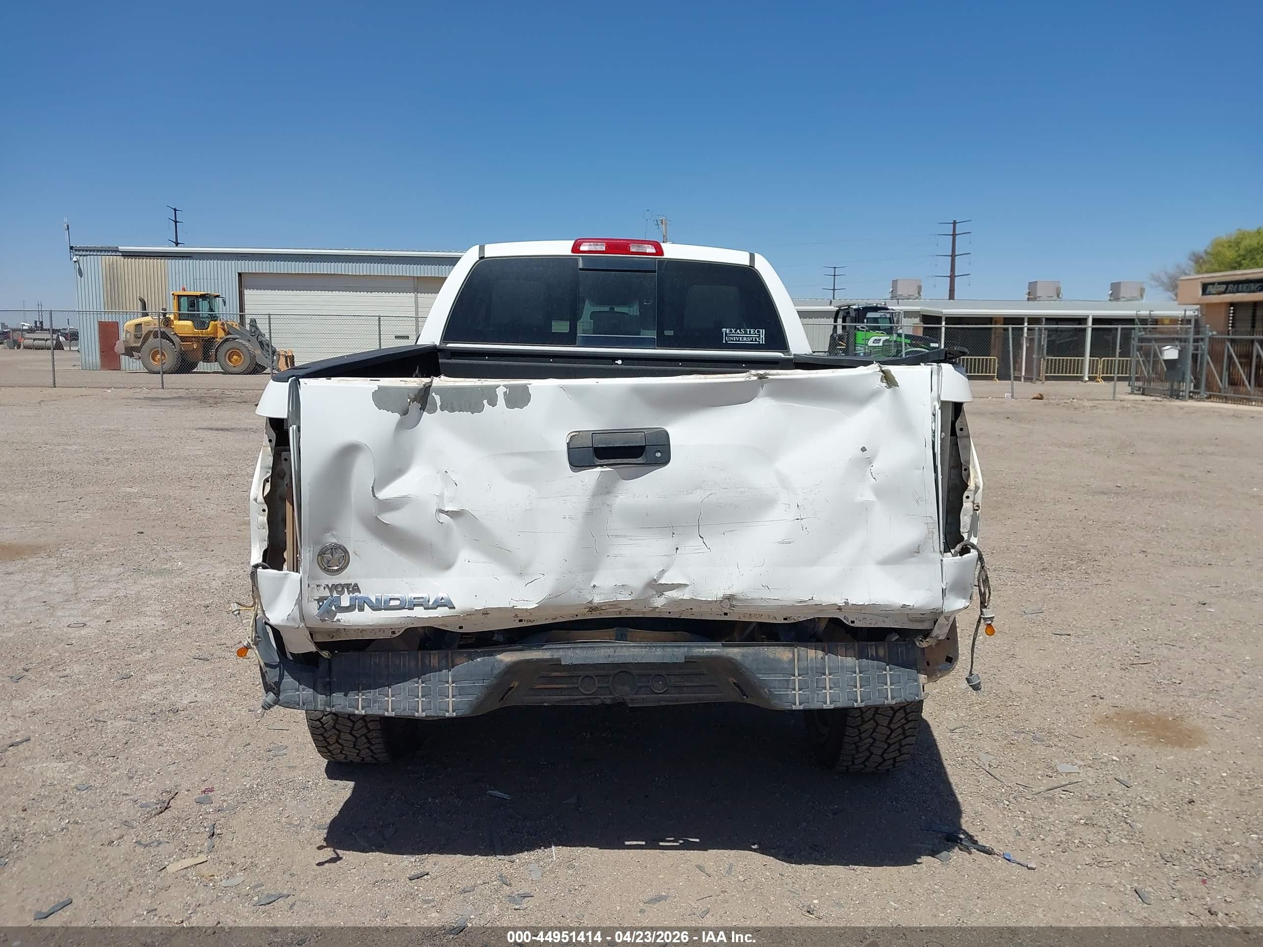 2013 Toyota Tundra Grade 4.6l V8 White vin: 5TFRM5F13DX063955