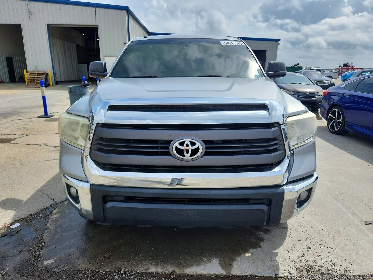 2014 Toyota Tundra Sr5 Серебряный vin: 5TFRM5F13EX070082