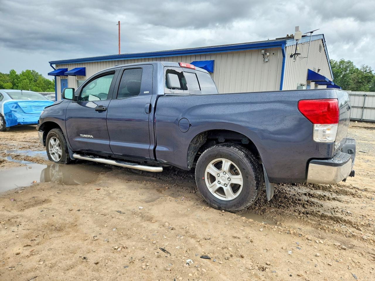 2010 Toyota Tundra Double Cab Sr5 Blue vin: 5TFRM5F14AX013982