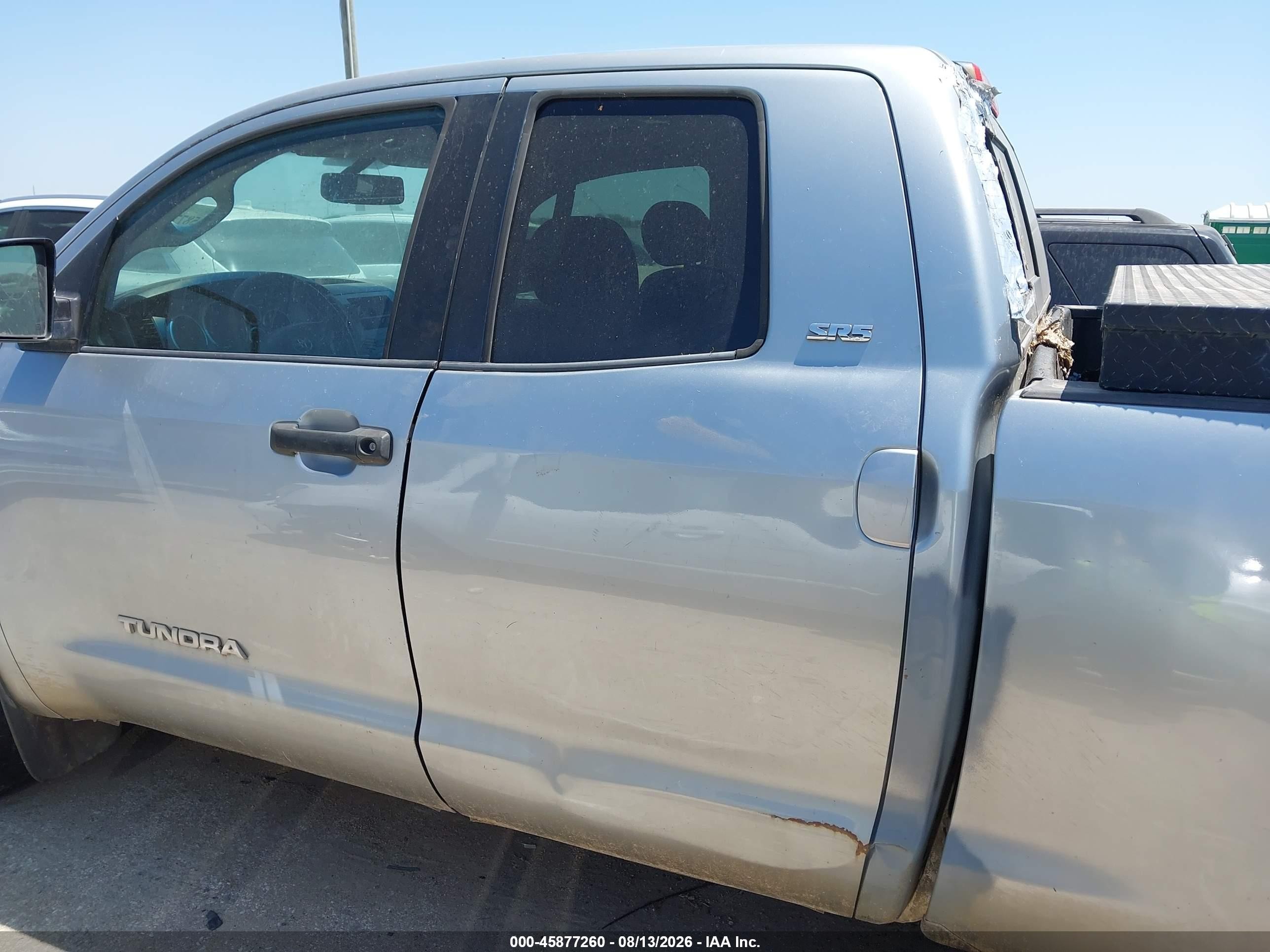 2010 Toyota Tundra Grade 4.6l V8 Silver vin: 5TFRM5F14AX019359