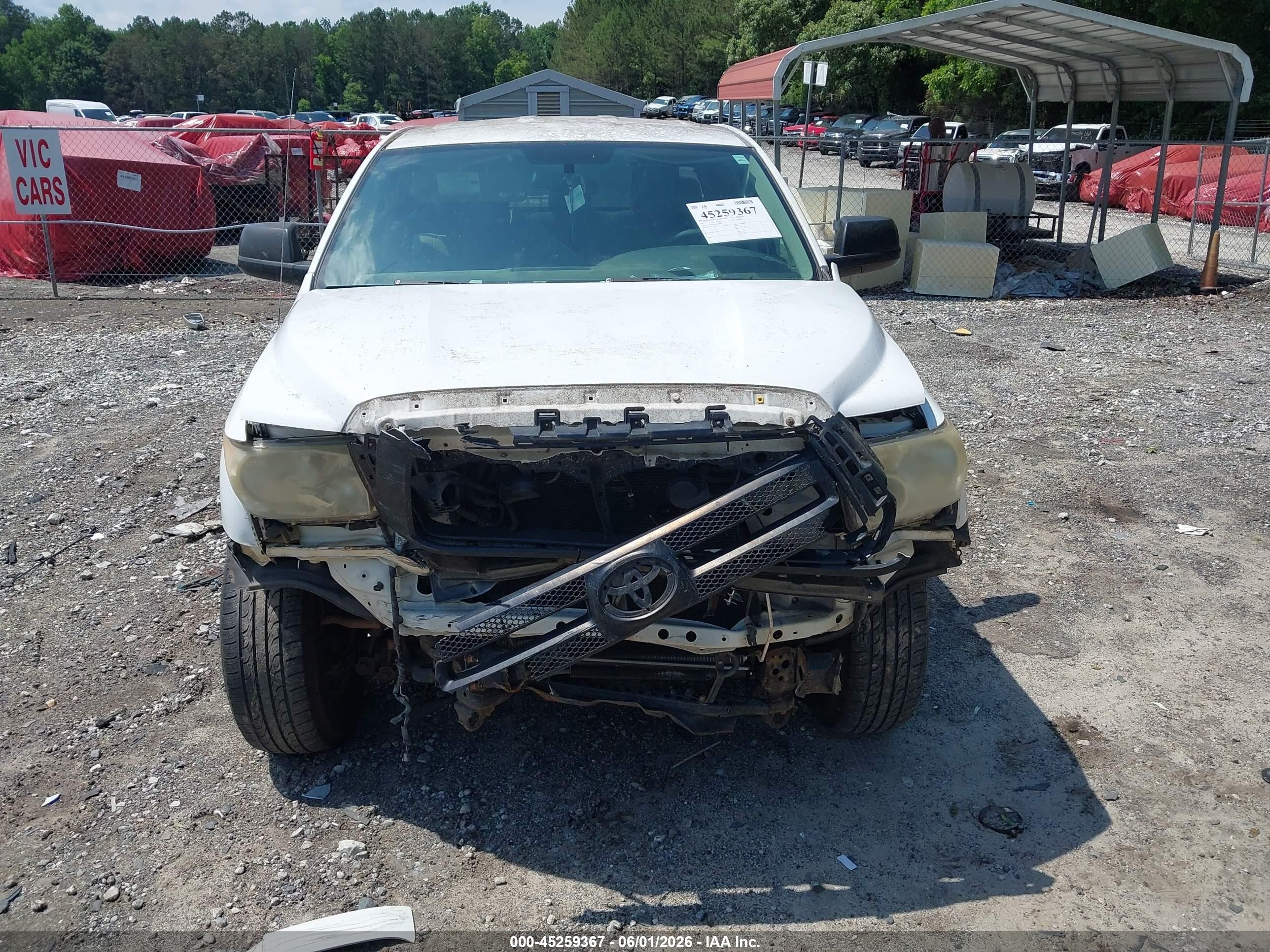 2011 Toyota Tundra Grade 4.6l V8 White vin: 5TFRM5F14BX024014