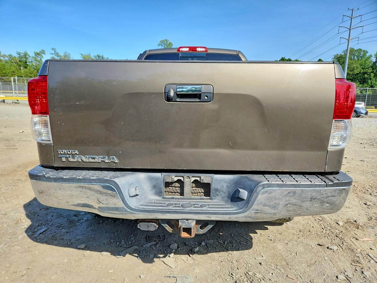 2011 Toyota Tundra Double Cab Sr5 Brown vin: 5TFRM5F14BX028239