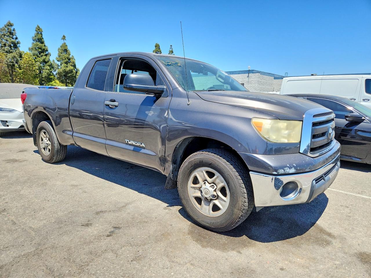 2012 Toyota Tundra Double Cab Sr5 Gray vin: 5TFRM5F14CX051568