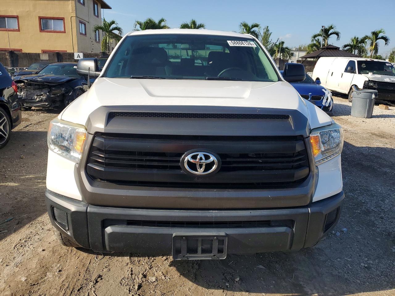 2014 Toyota Tundra Double Cab Sr White vin: 5TFRM5F14EX068826