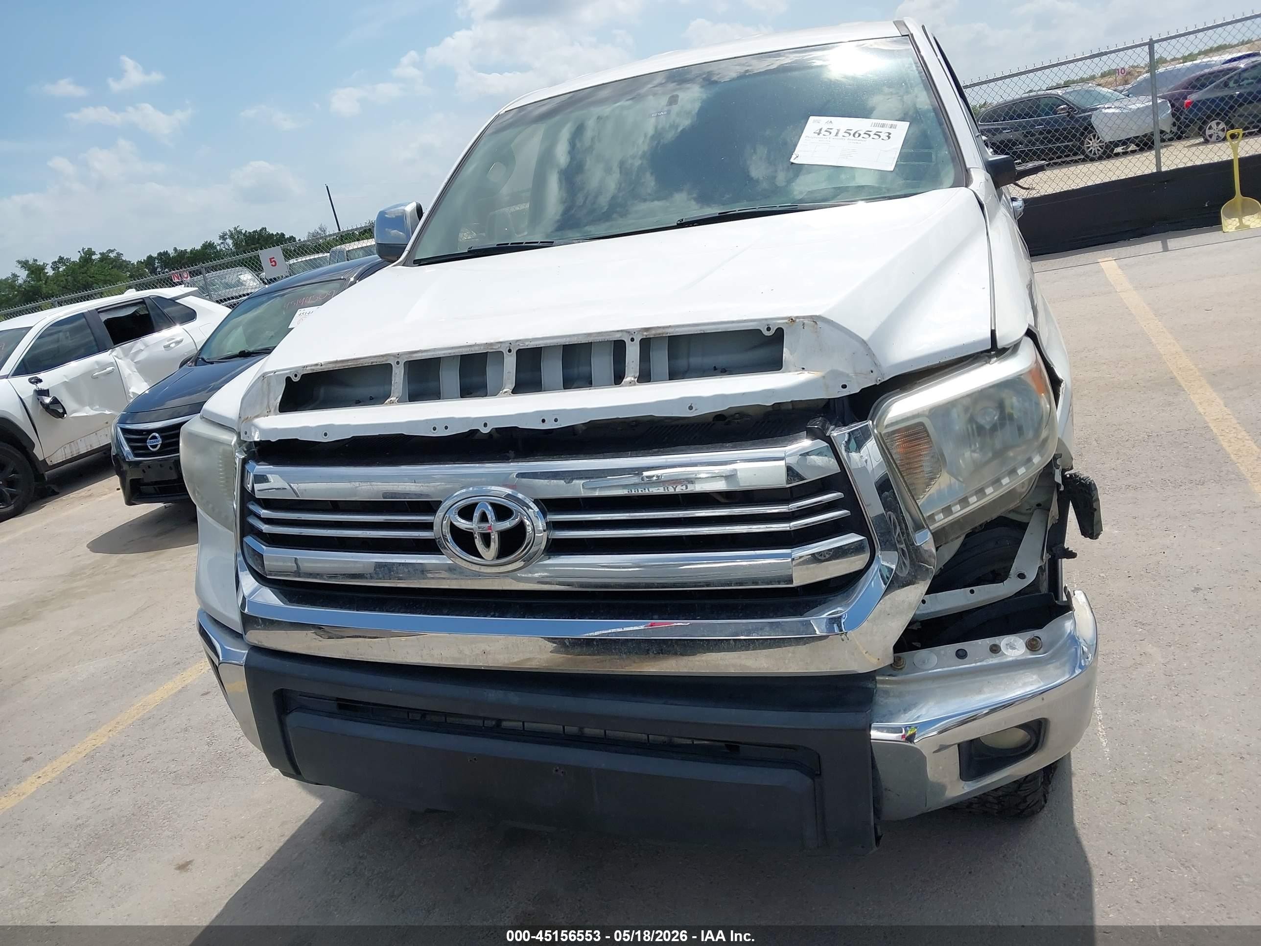 2015 Toyota Tundra Sr 4.6l V8 White vin: 5TFRM5F14FX082954