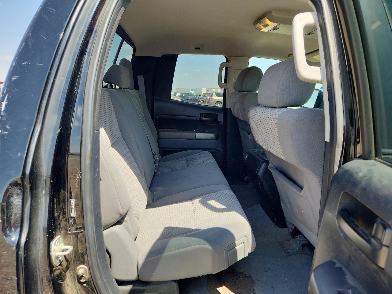 2010 Toyota Tundra Double Cab Sr5 Black vin: 5TFRM5F15AX005986
