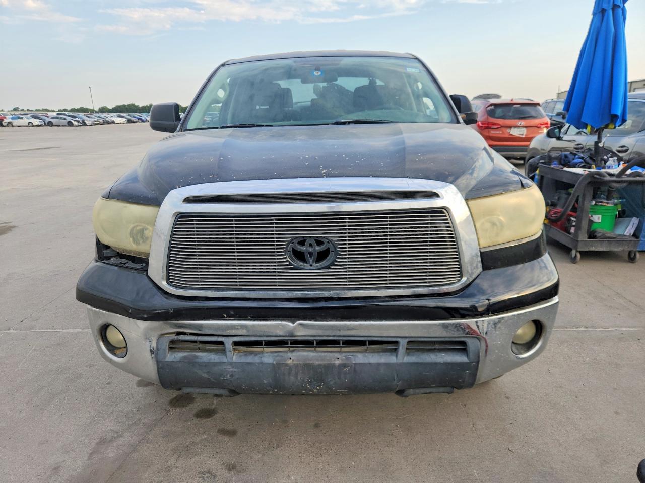 2010 Toyota Tundra Double Cab Sr5 Black vin: 5TFRM5F15AX011819