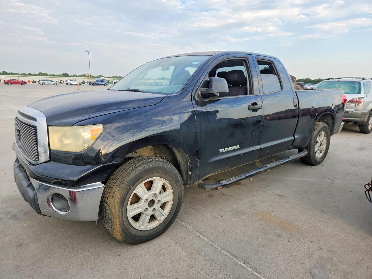2010 Toyota Tundra Double Cab Sr5 Black vin: 5TFRM5F15AX011819