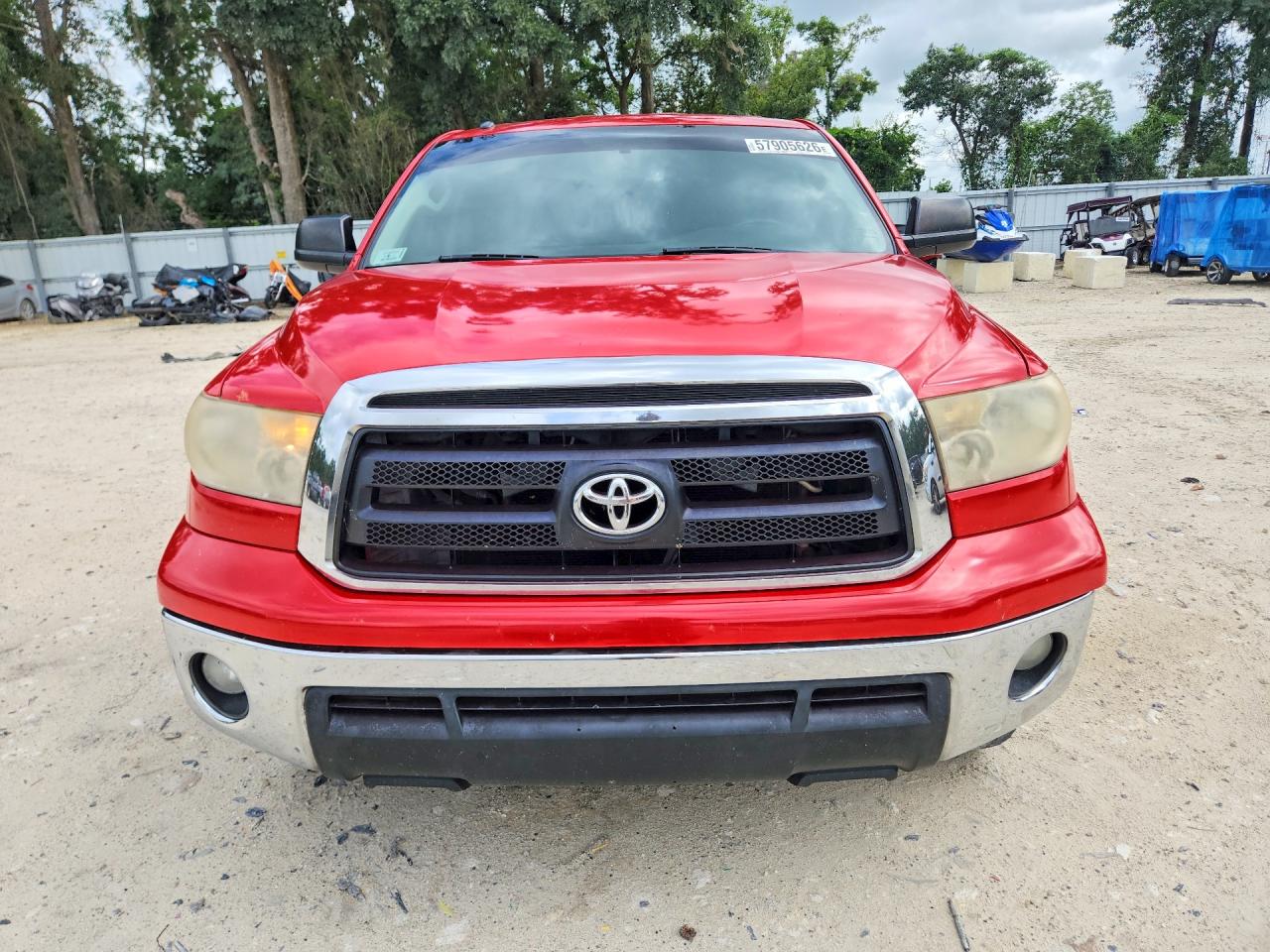 2010 Toyota Tundra Red vin: 5TFRM5F15AX019581