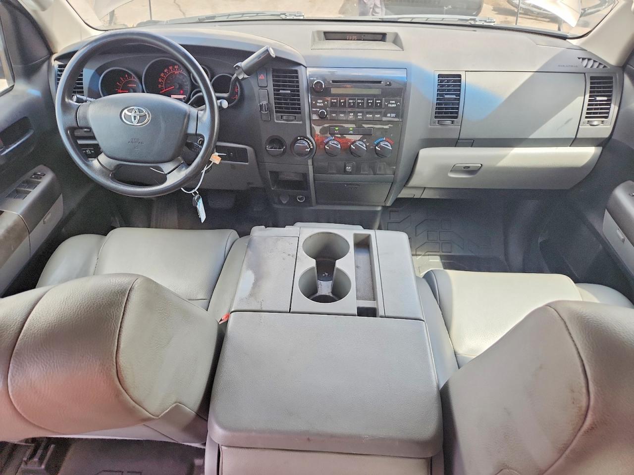2011 Toyota Tundra Double Cab Sr5 Gray vin: 5TFRM5F15BX027844