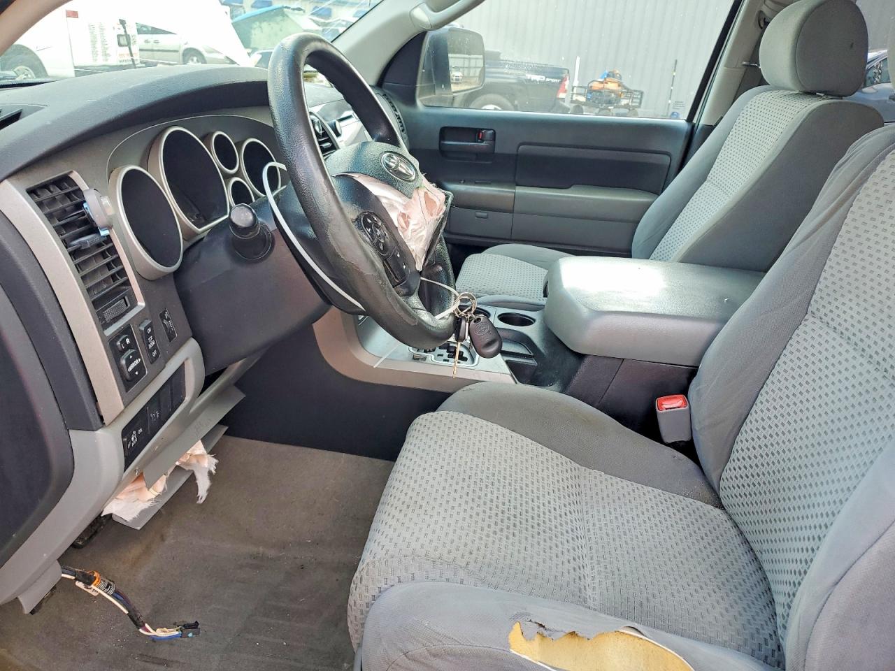 2011 Toyota Tundra Double Cab Sr5 White vin: 5TFRM5F15BX035989