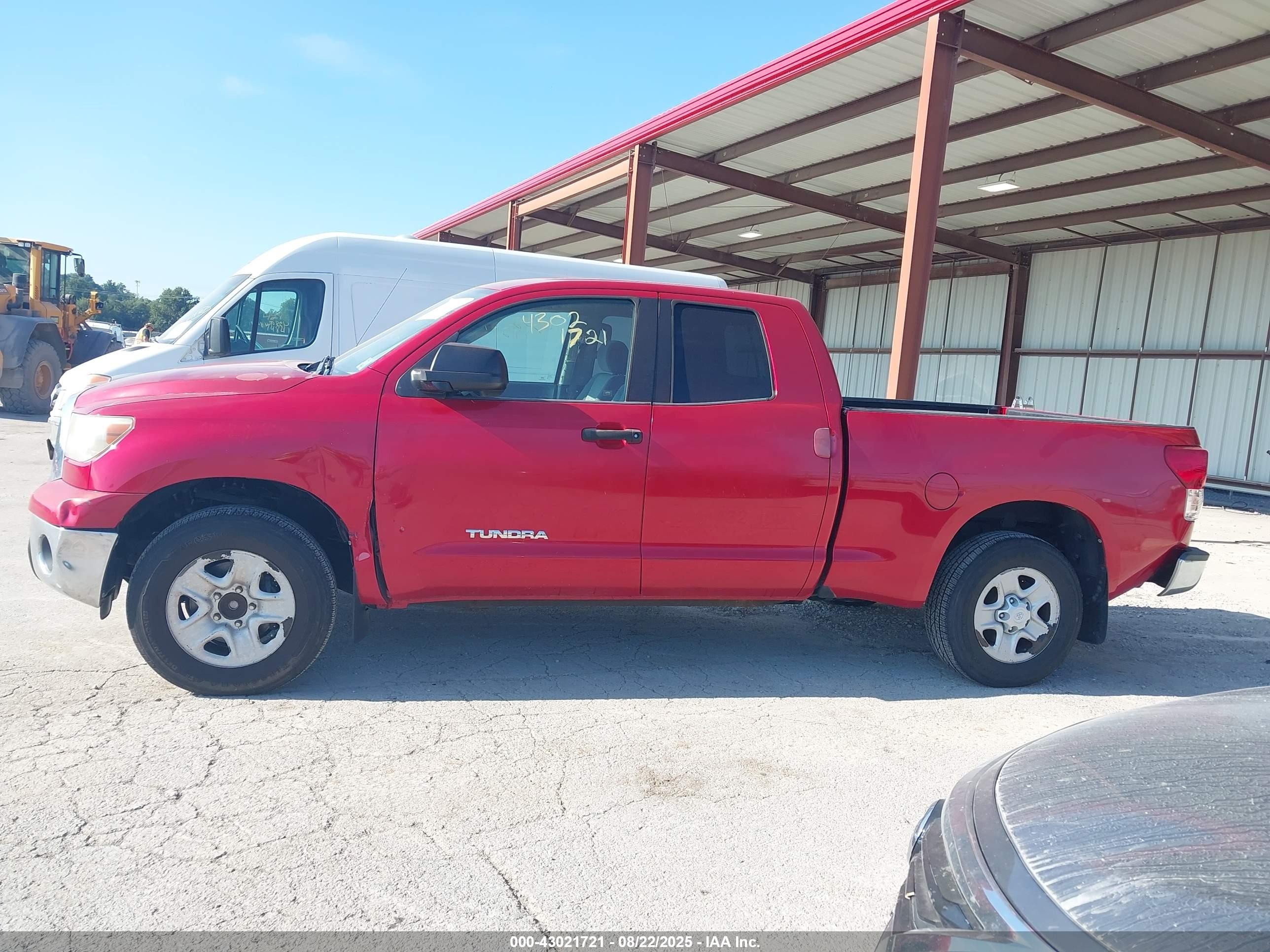 2012 Toyota Tundra Grade 4.6l V8 Burgundy vin: 5TFRM5F15CX042717