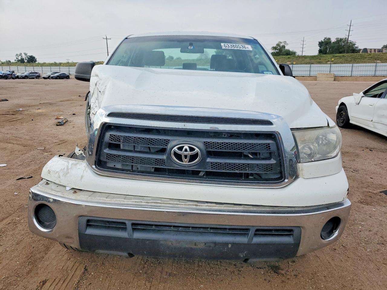 2013 Toyota Tundra Double Cab Sr5 White vin: 5TFRM5F15DX063634
