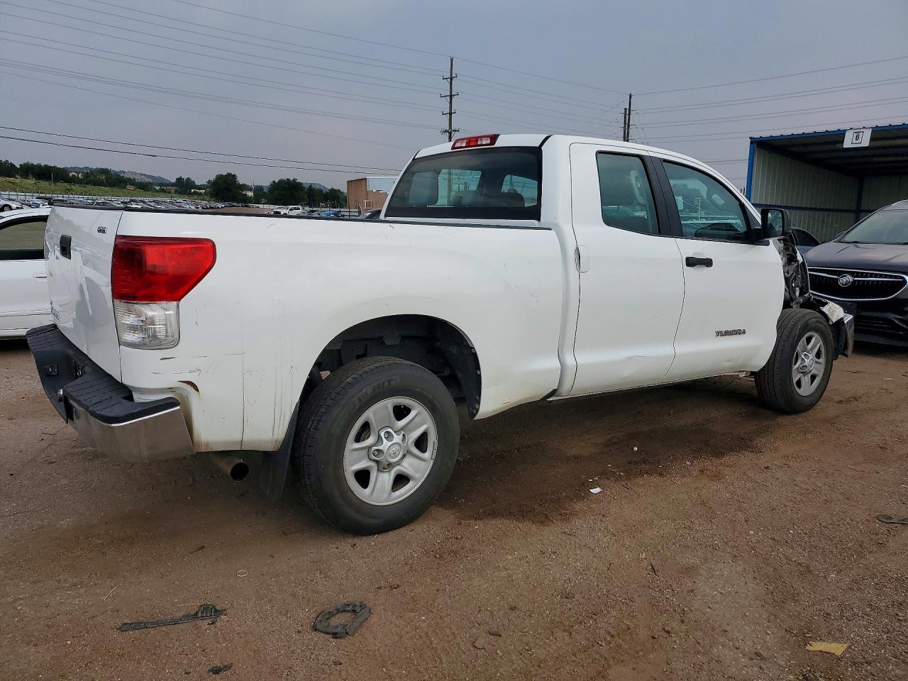 2013 Toyota Tundra Double Cab Sr5 White vin: 5TFRM5F15DX063634