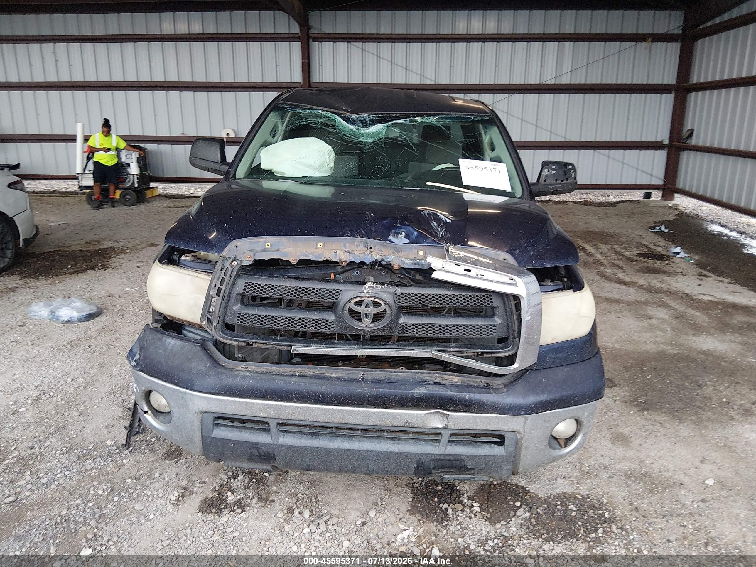 2010 Toyota Tundra Grade 4.6l V8 Blue vin: 5TFRM5F16AX007889