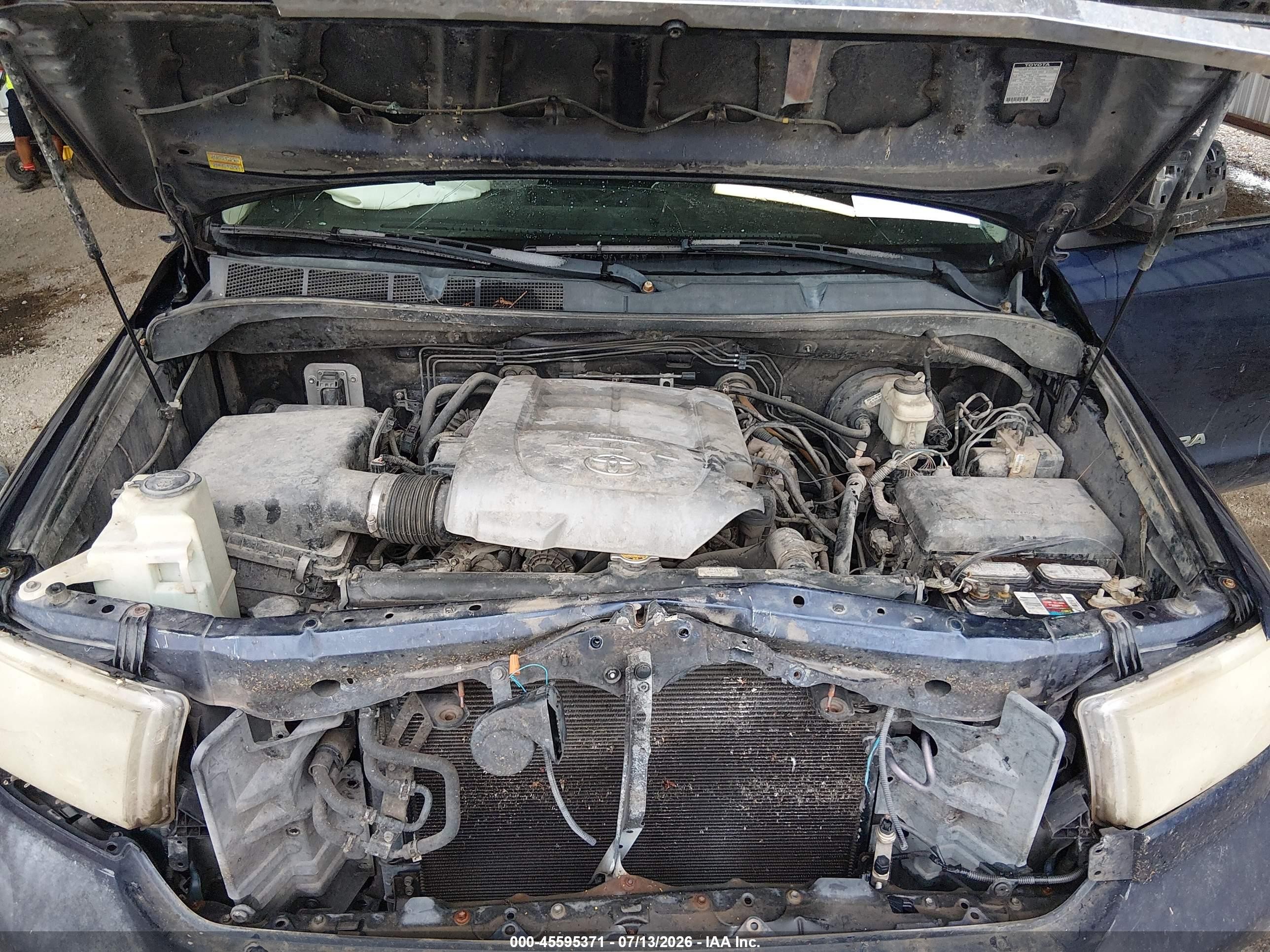 2010 Toyota Tundra Grade 4.6l V8 Blue vin: 5TFRM5F16AX007889