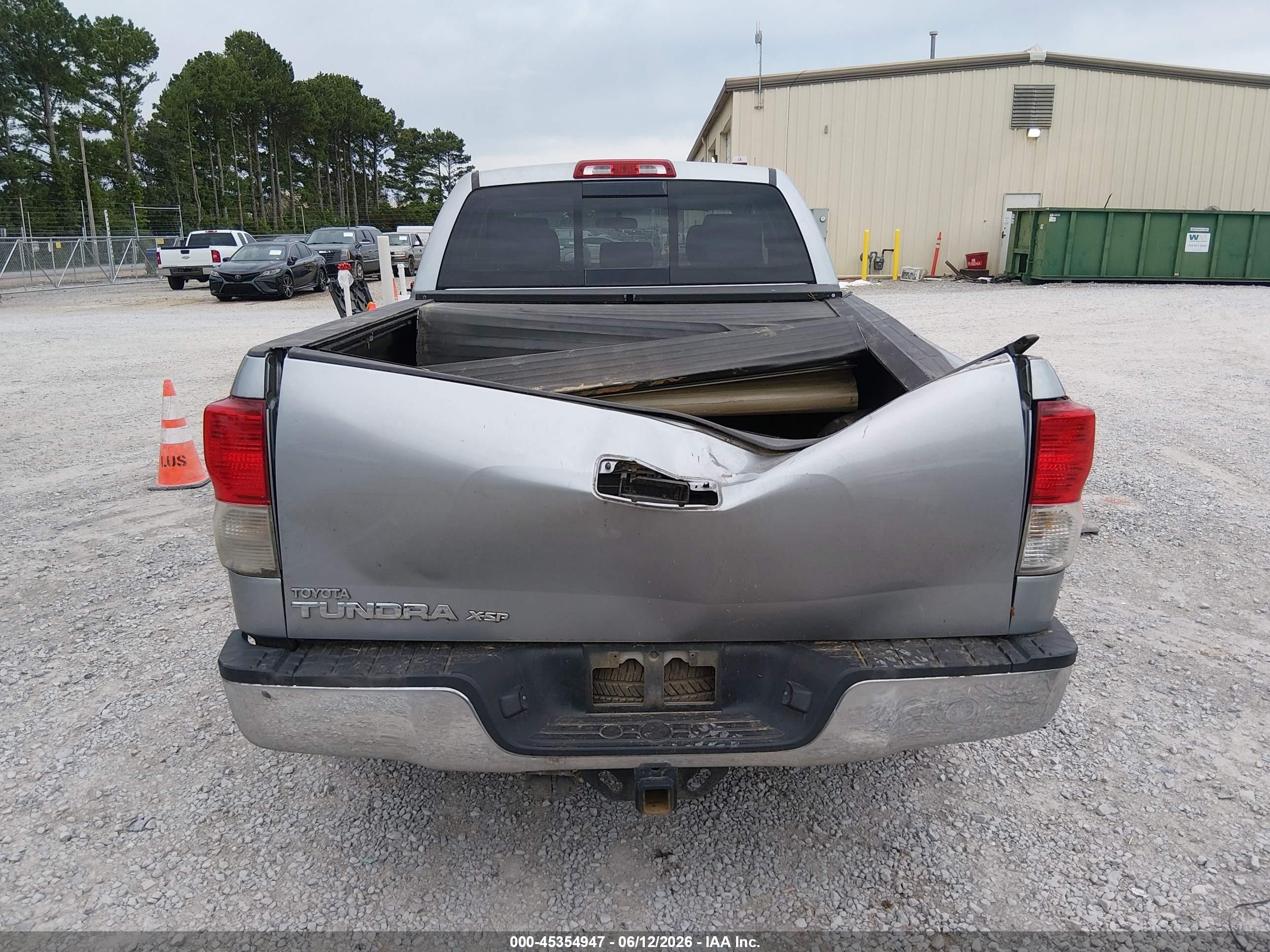 2010 Toyota Tundra Grade 4.6l V8 Серебряный vin: 5TFRM5F16AX019413