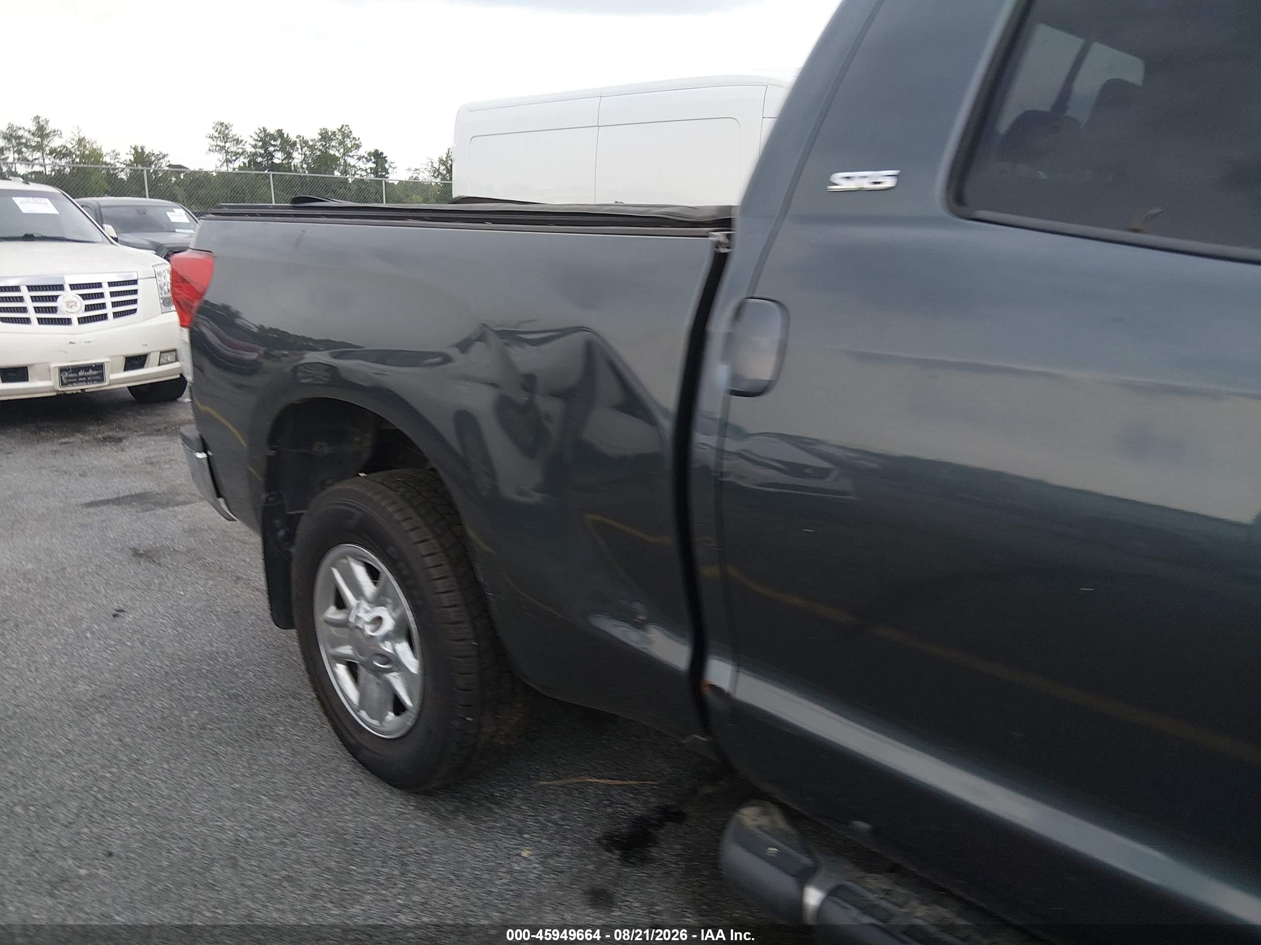 2010 Toyota Tundra Grade 4.6l V8 Gray vin: 5TFRM5F16AX019475