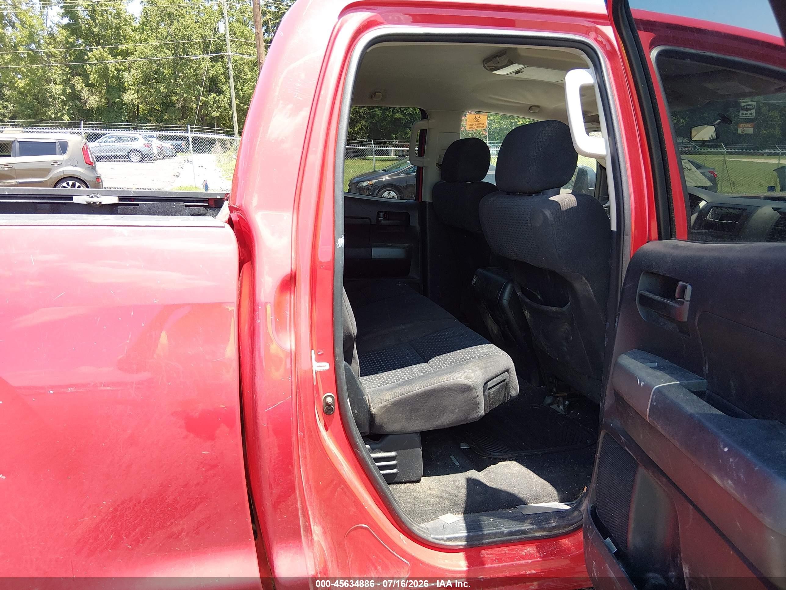 2010 Toyota Tundra Grade 4.6l V8 Red vin: 5TFRM5F16AX019556