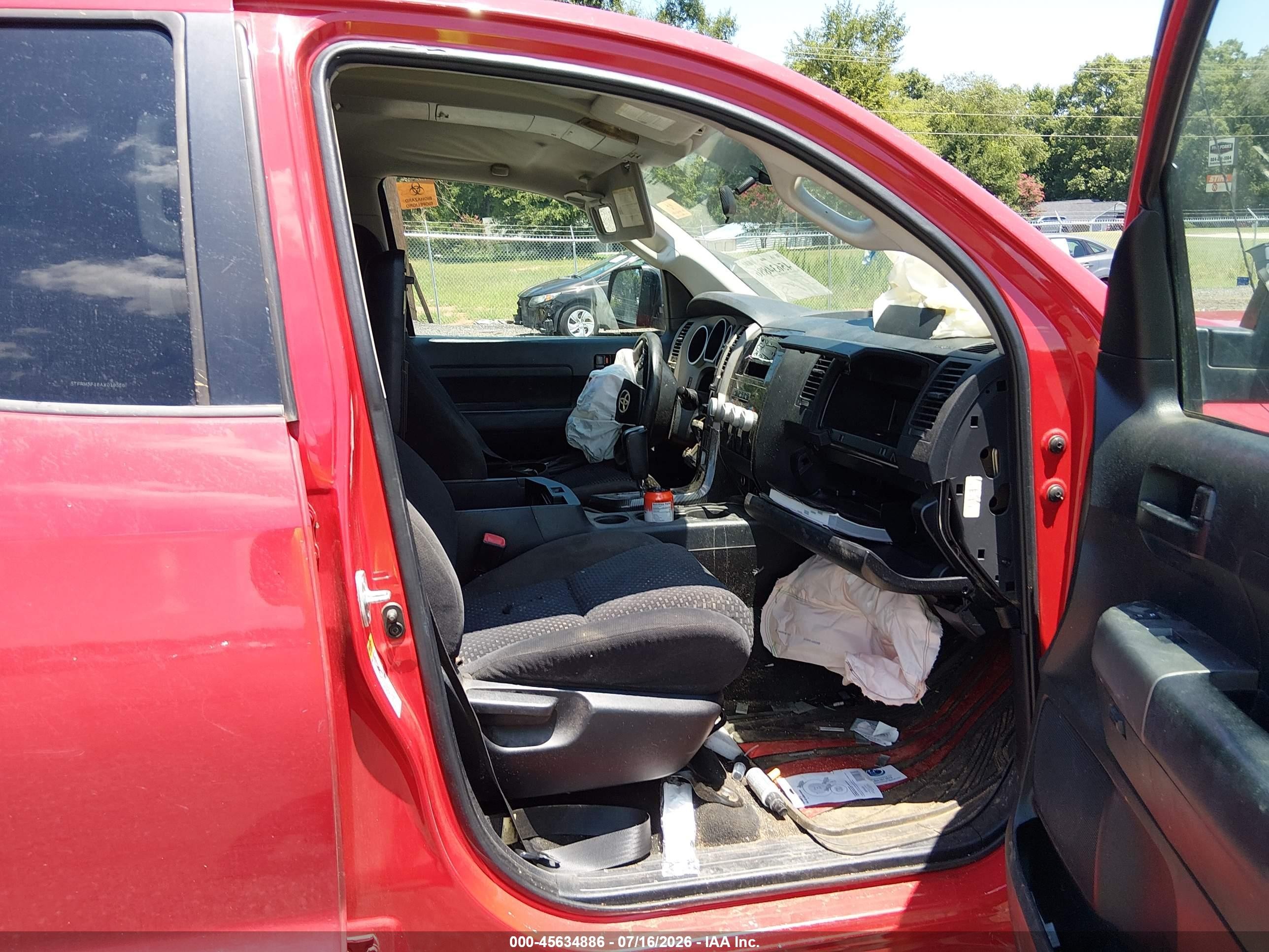 2010 Toyota Tundra Grade 4.6l V8 Red vin: 5TFRM5F16AX019556