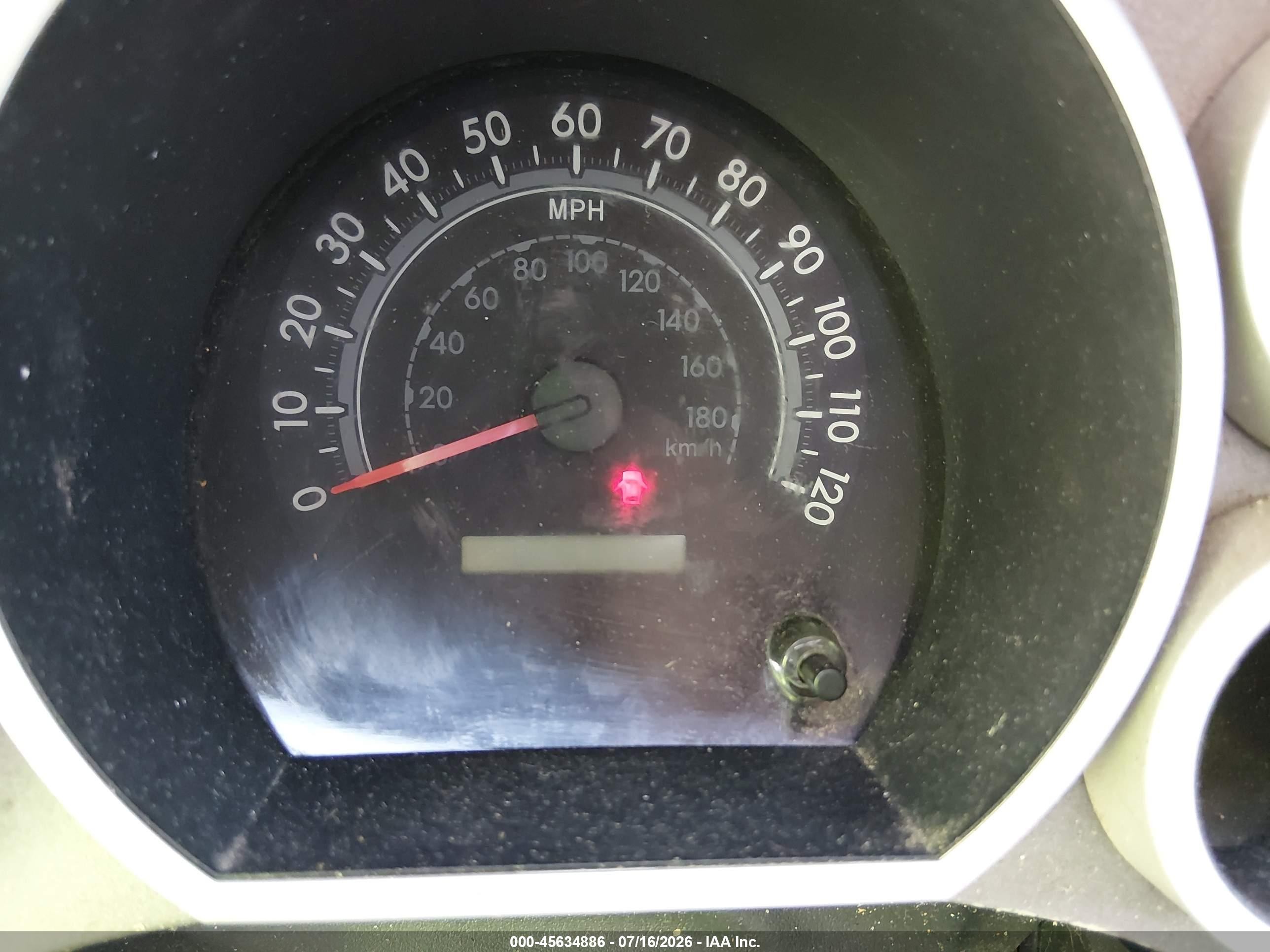 2010 Toyota Tundra Grade 4.6l V8 Red vin: 5TFRM5F16AX019556