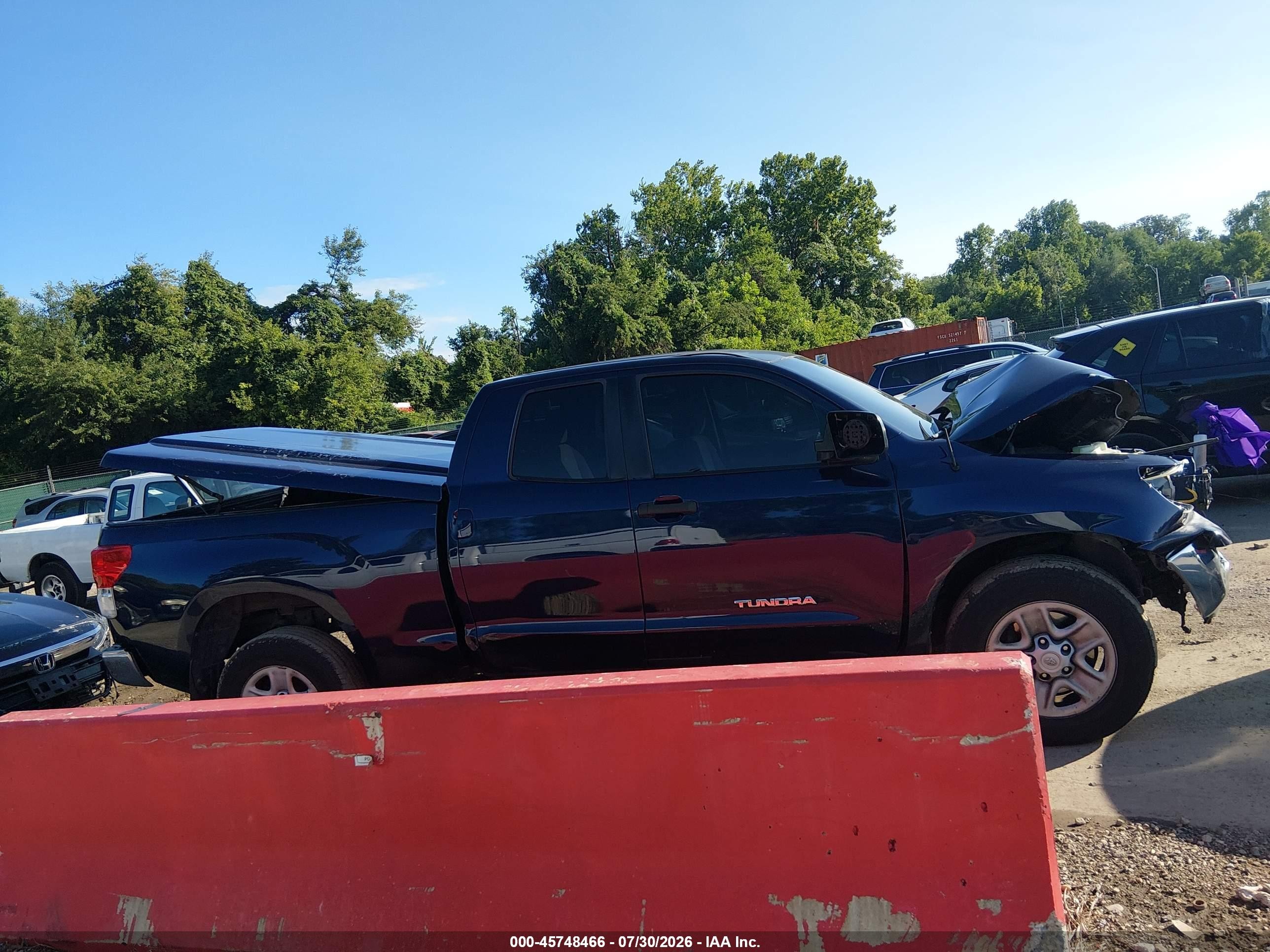 2011 Toyota Tundra Grade 4.6l V8 Blue vin: 5TFRM5F16BX024421