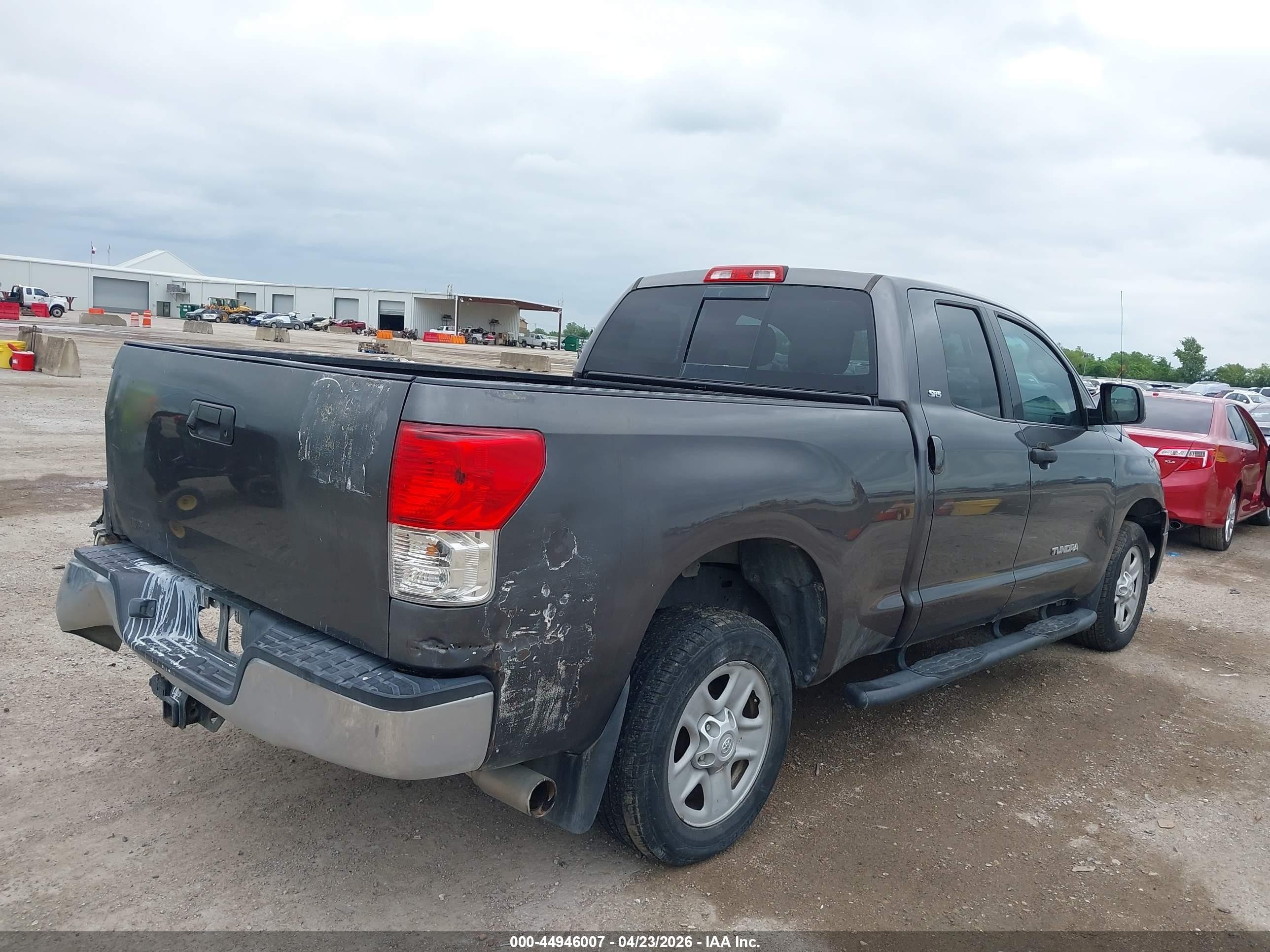 2011 Toyota Tundra Grade 4.6l V8 Gray vin: 5TFRM5F16BX025987