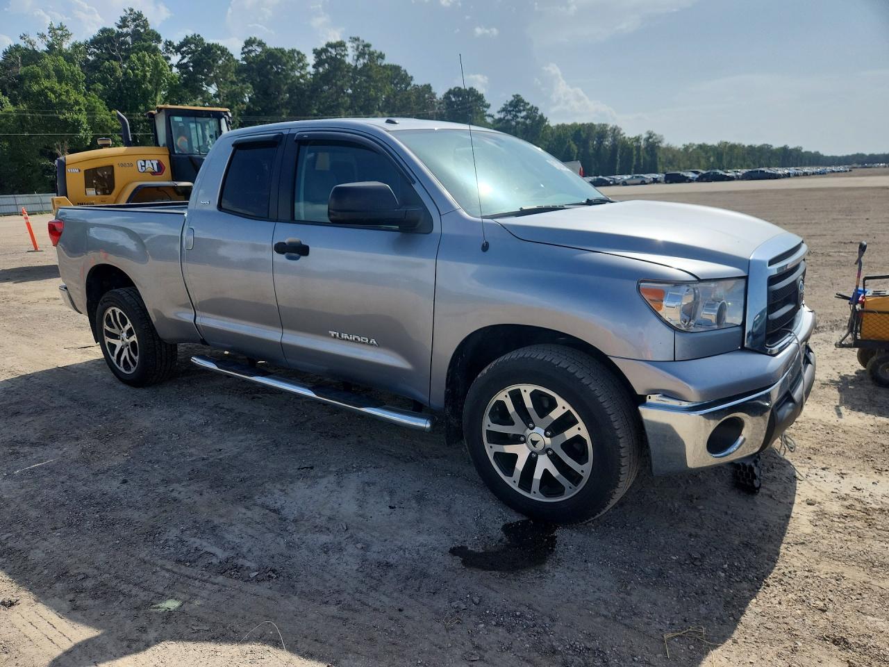 2013 Toyota Tundra Double Cab Sr5 Silver vin: 5TFRM5F16DX064288