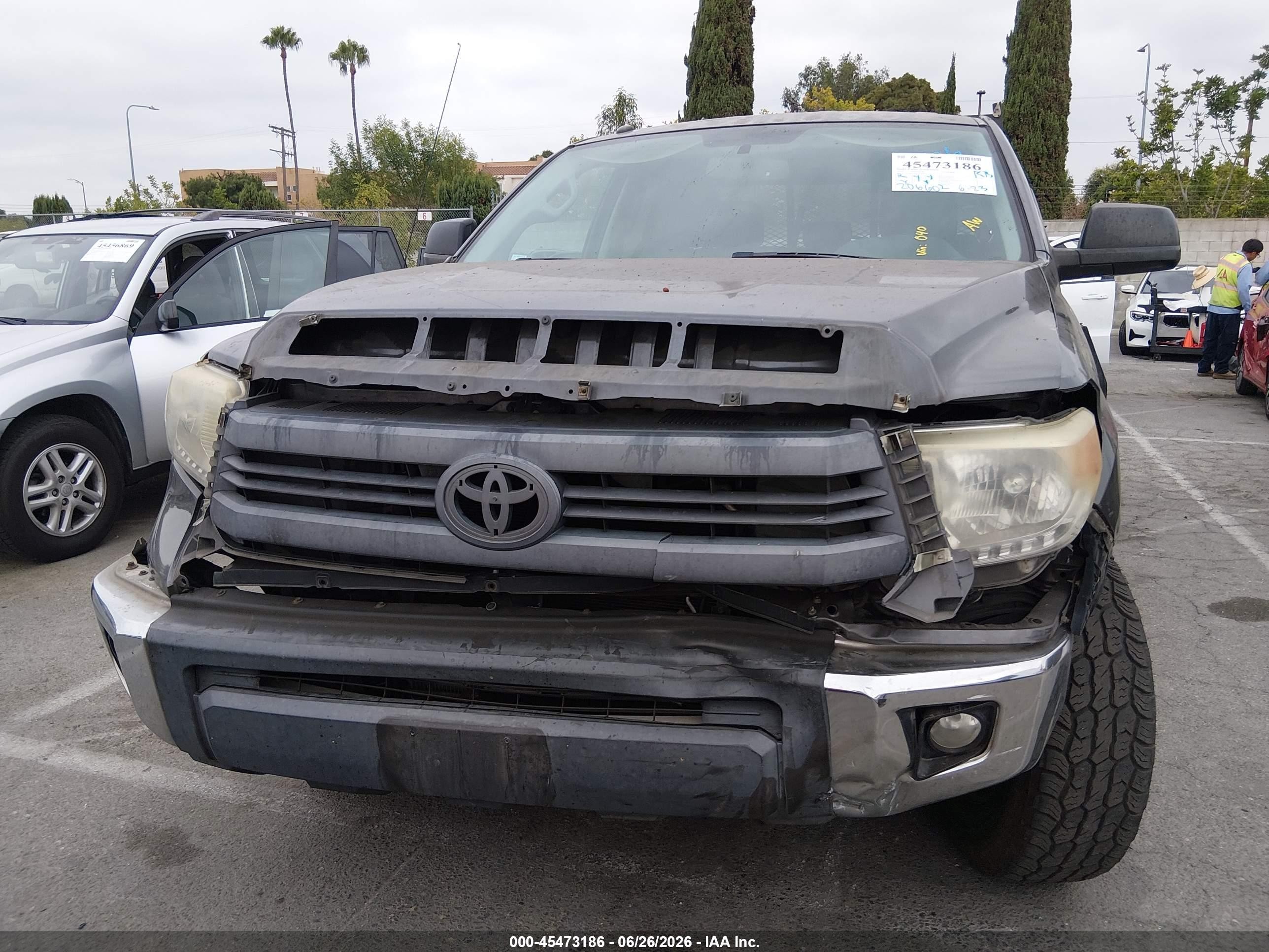 2014 Toyota Tundra Sr5 4.6l V8 Серый vin: 5TFRM5F16EX075048