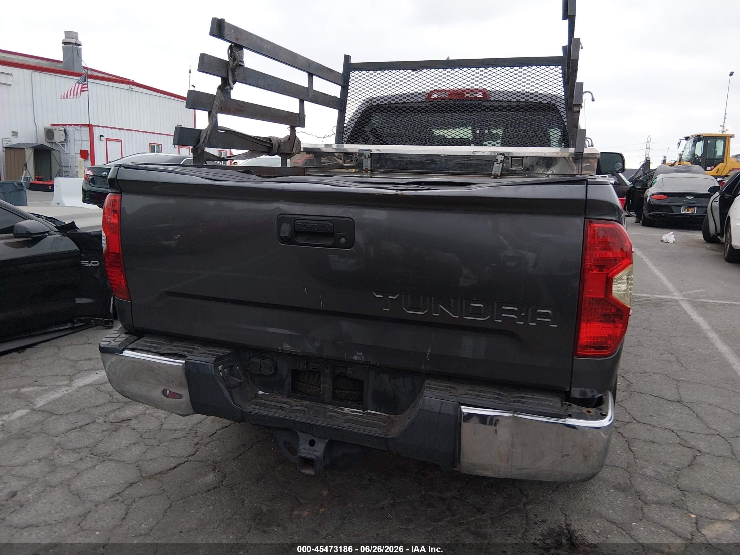 2014 Toyota Tundra Sr5 4.6l V8 Серый vin: 5TFRM5F16EX075048
