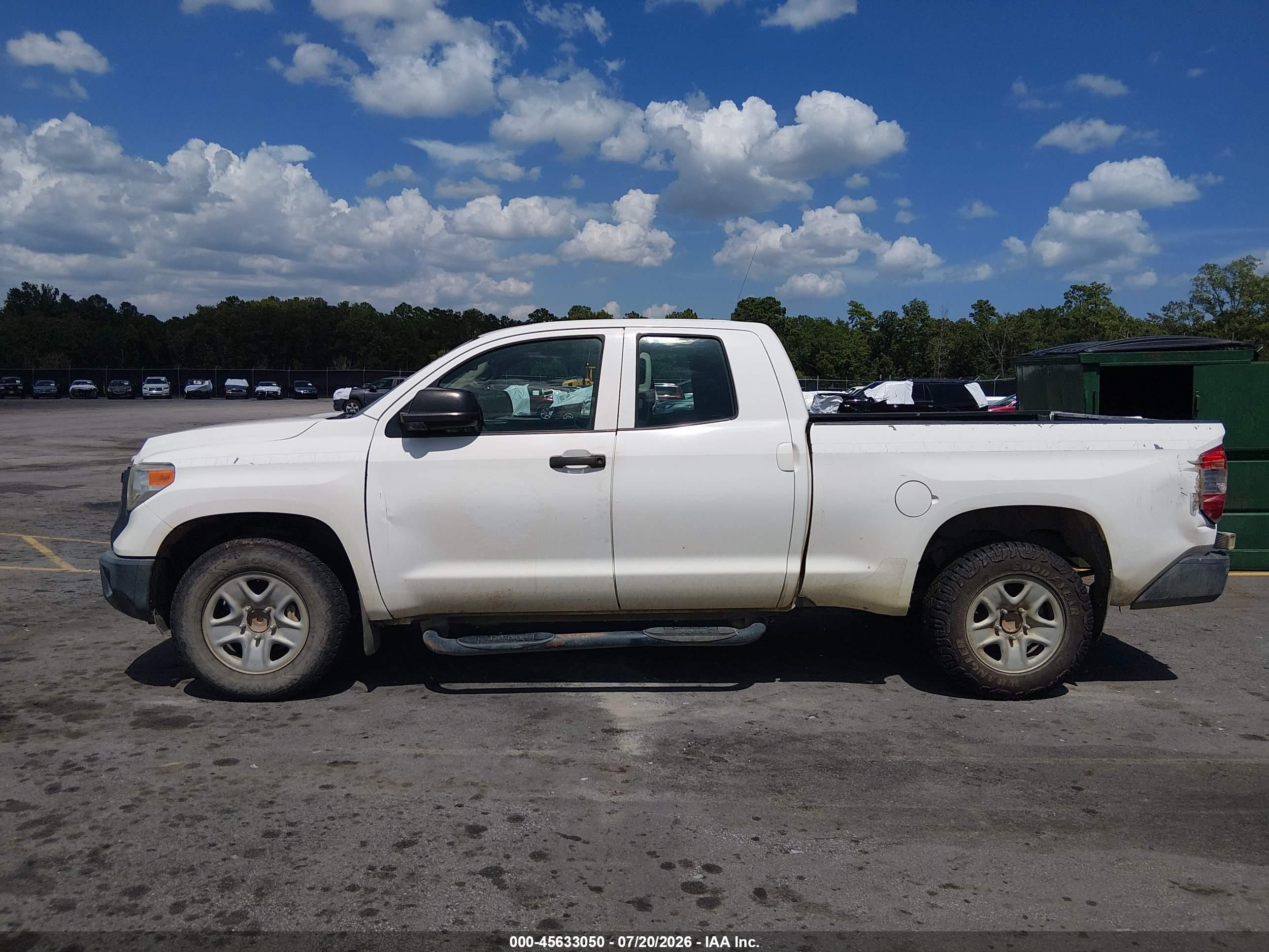2015 Toyota Tundra Sr 4.6l V8 Белый vin: 5TFRM5F16FX082647