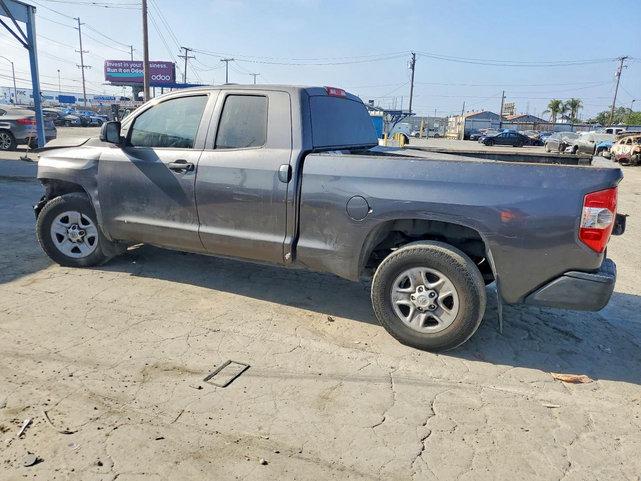 2015 Toyota Tundra Sr Gray vin: 5TFRM5F16FX082809
