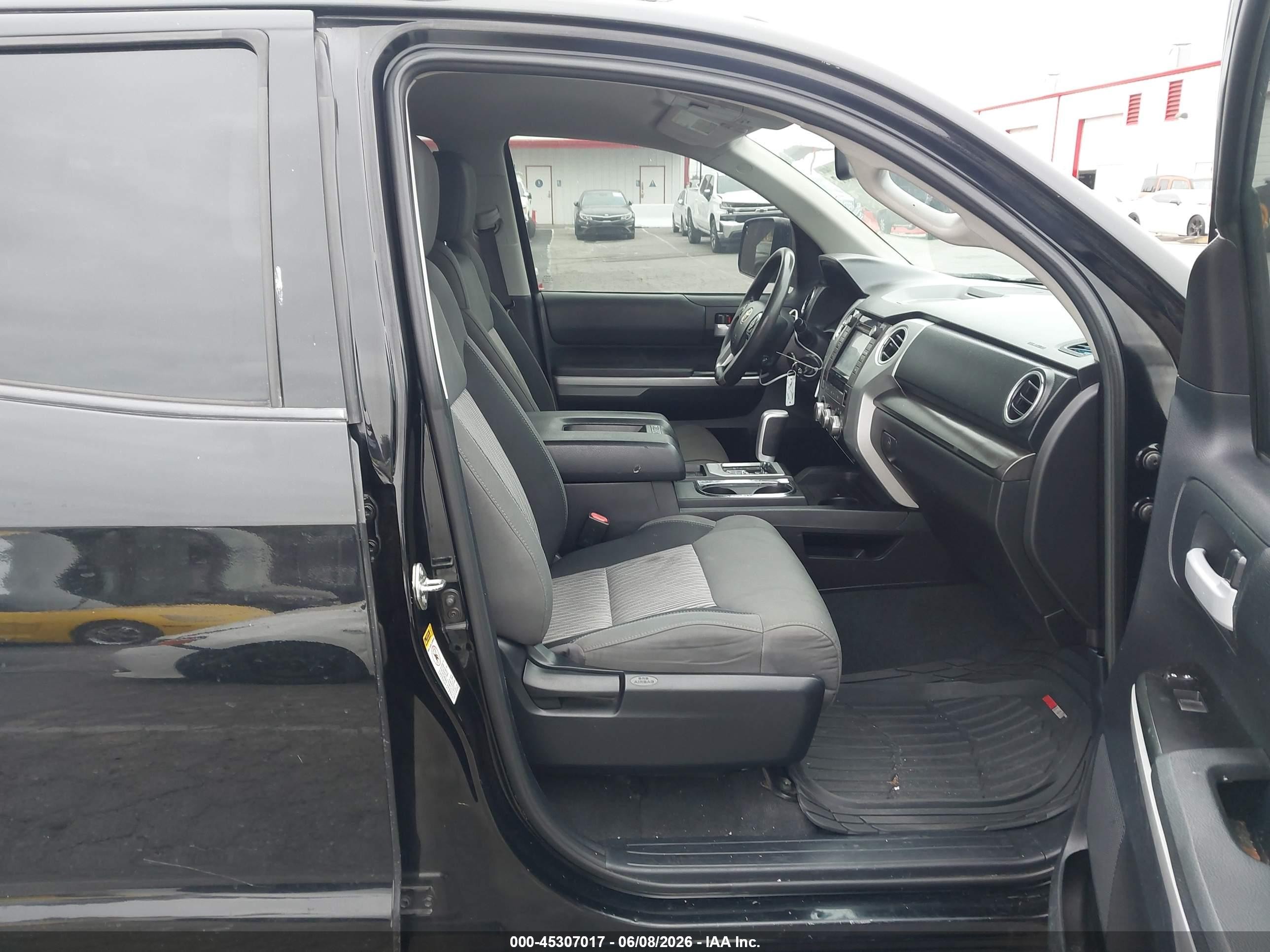 2015 Toyota Tundra Sr5 4.6l V8 Black vin: 5TFRM5F16FX092661