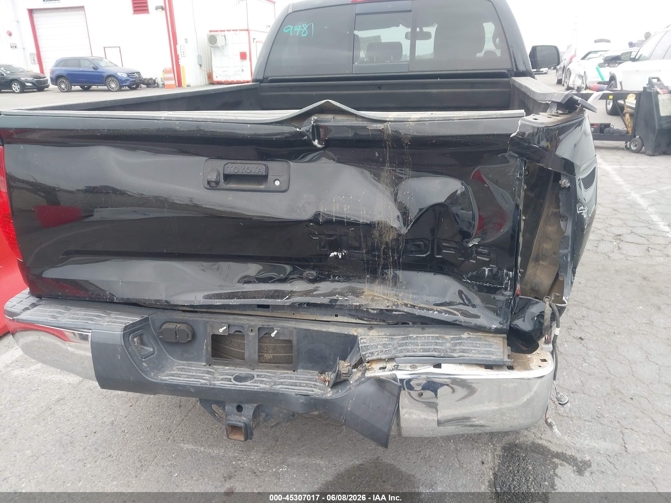 2015 Toyota Tundra Sr5 4.6l V8 Black vin: 5TFRM5F16FX092661