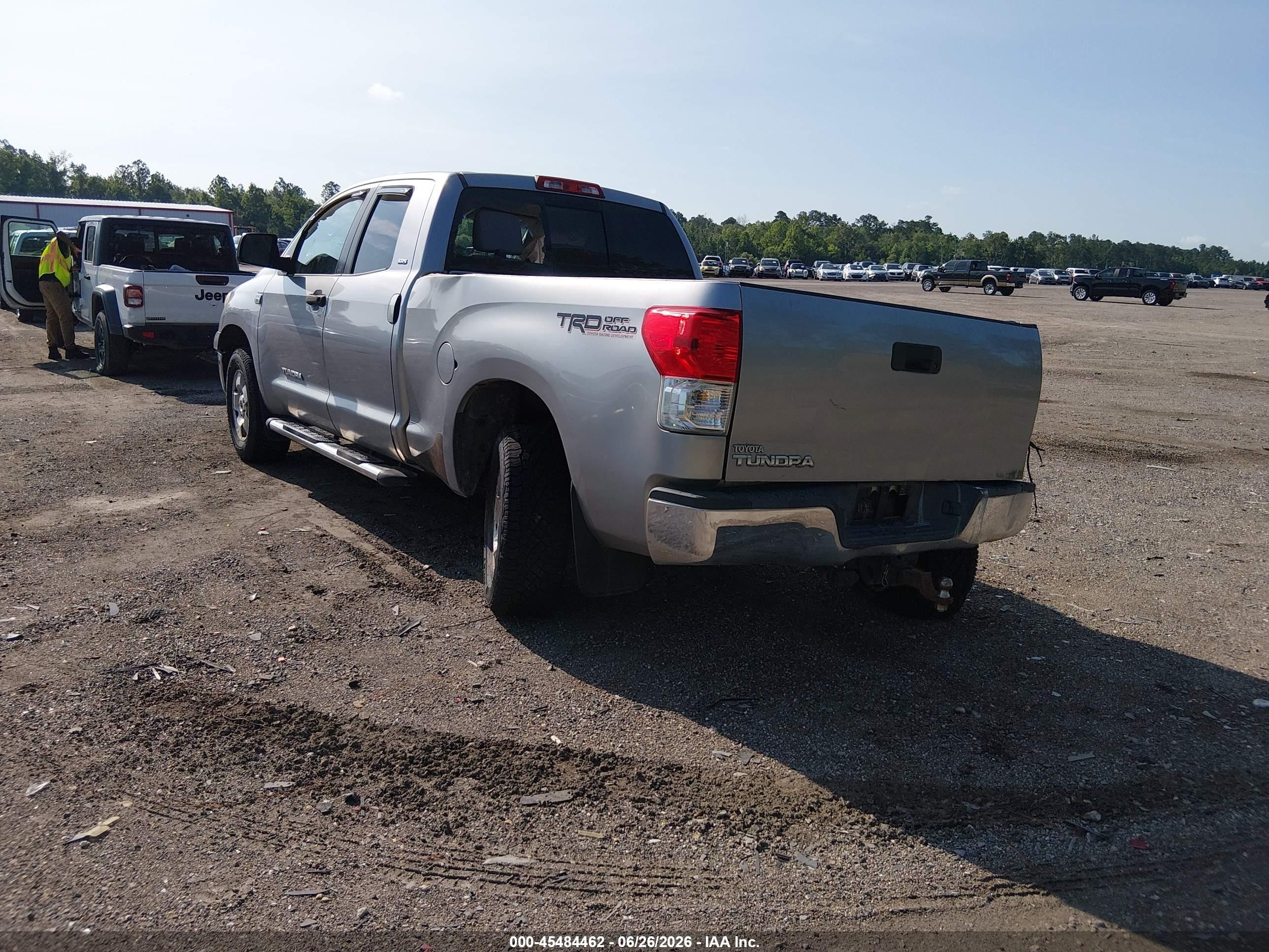 2010 Toyota Tundra Grade 4.6l V8 Silver vin: 5TFRM5F17AX006069