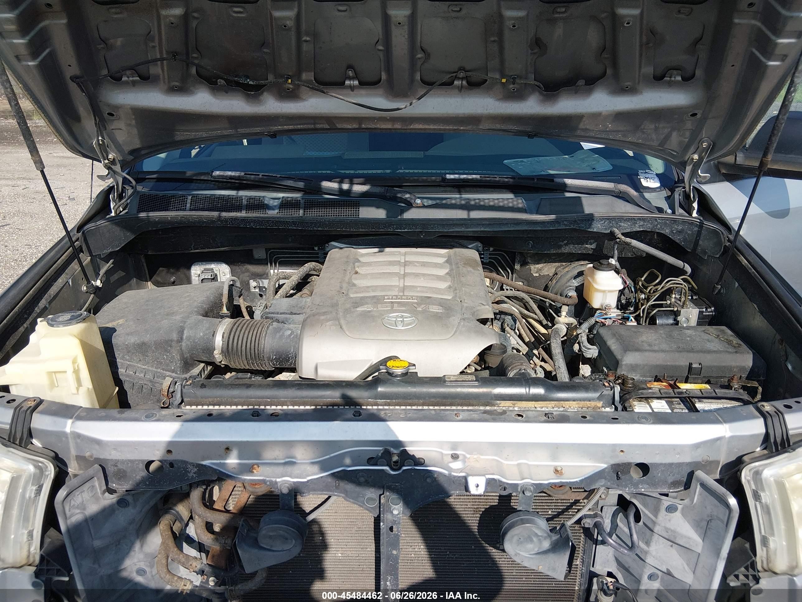 2010 Toyota Tundra Grade 4.6l V8 Silver vin: 5TFRM5F17AX006069